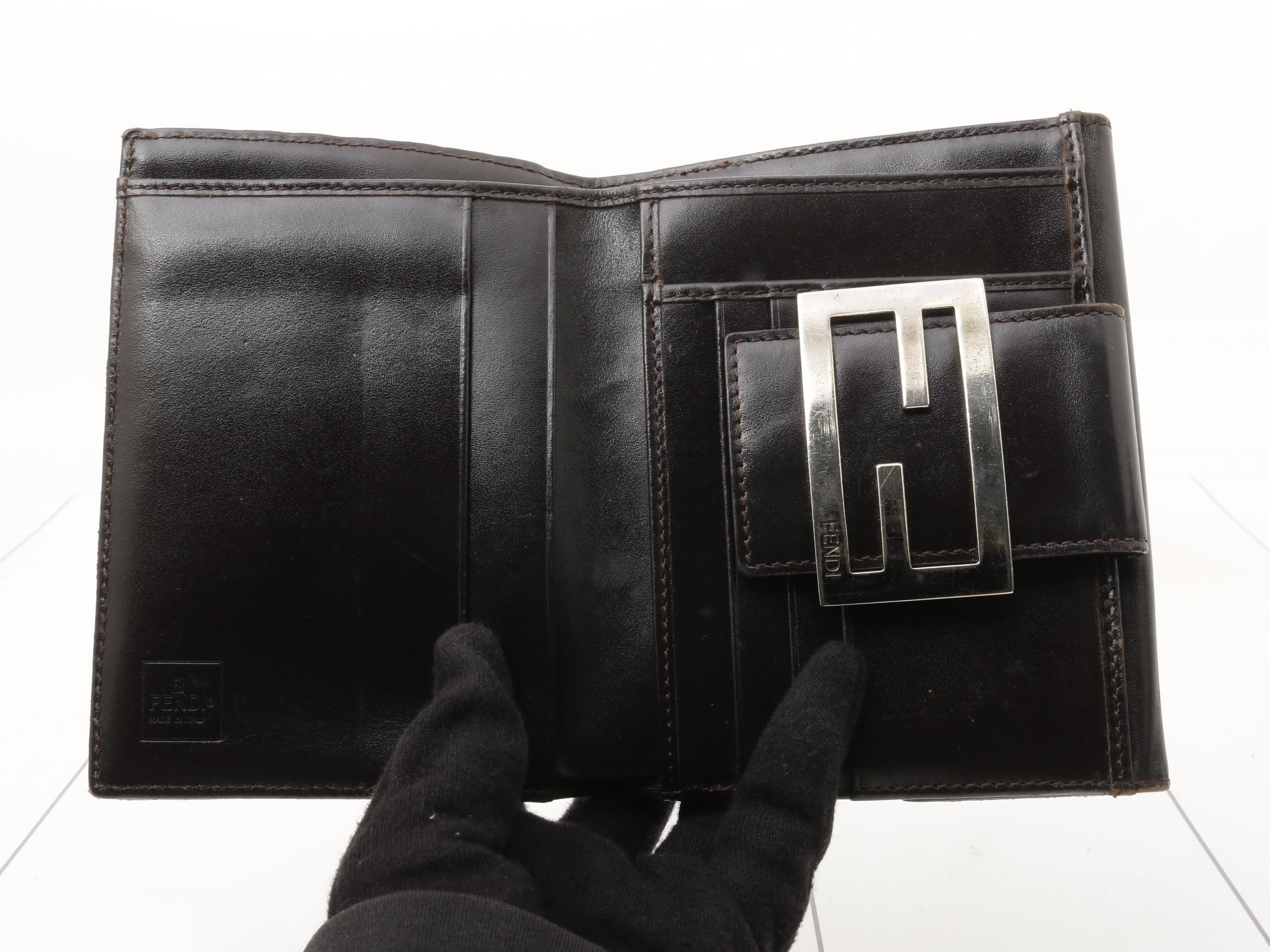 2414-8M0035 Zucca Tri-fold Wallet — view 4