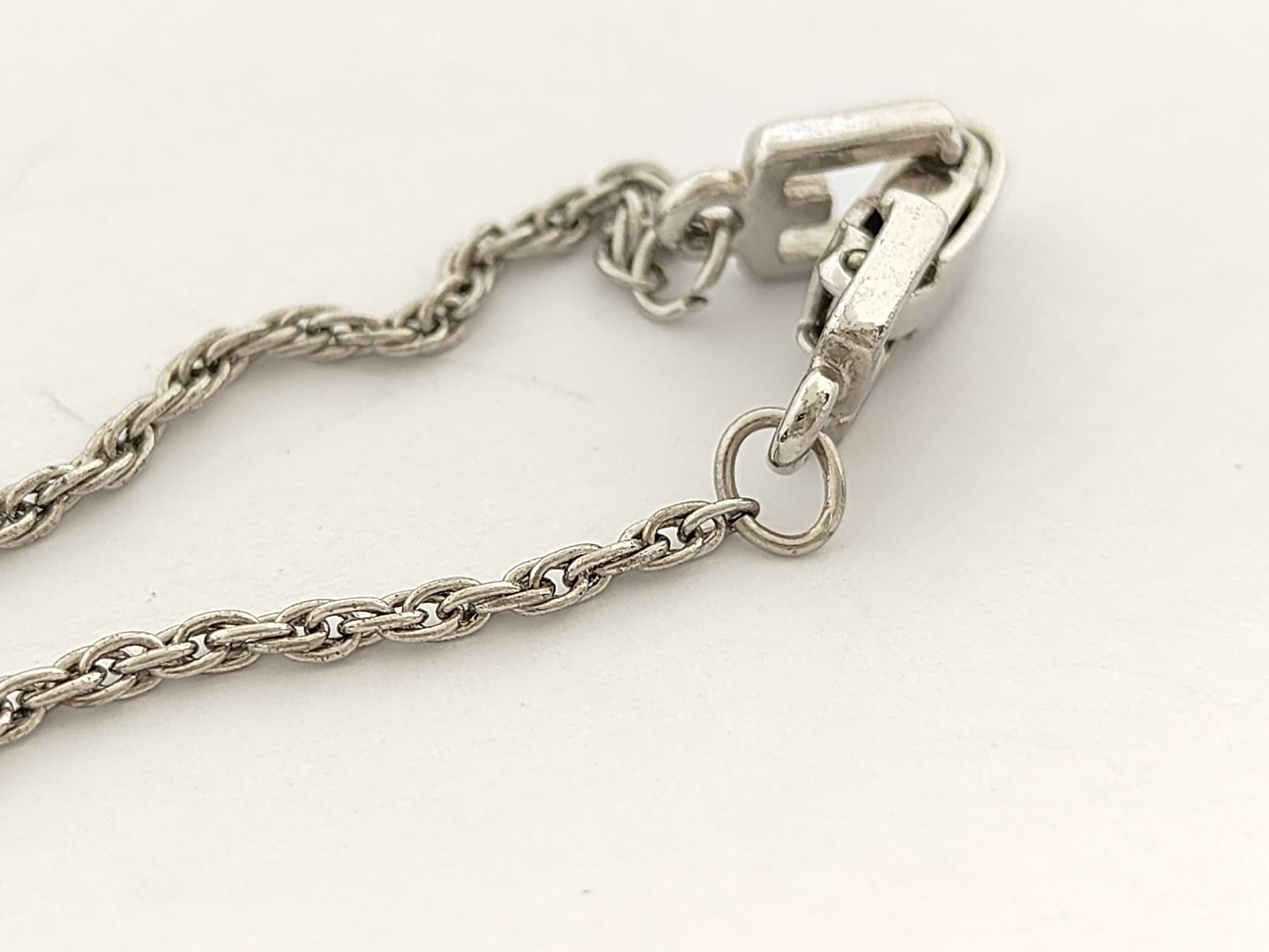 Necklace — view 9
