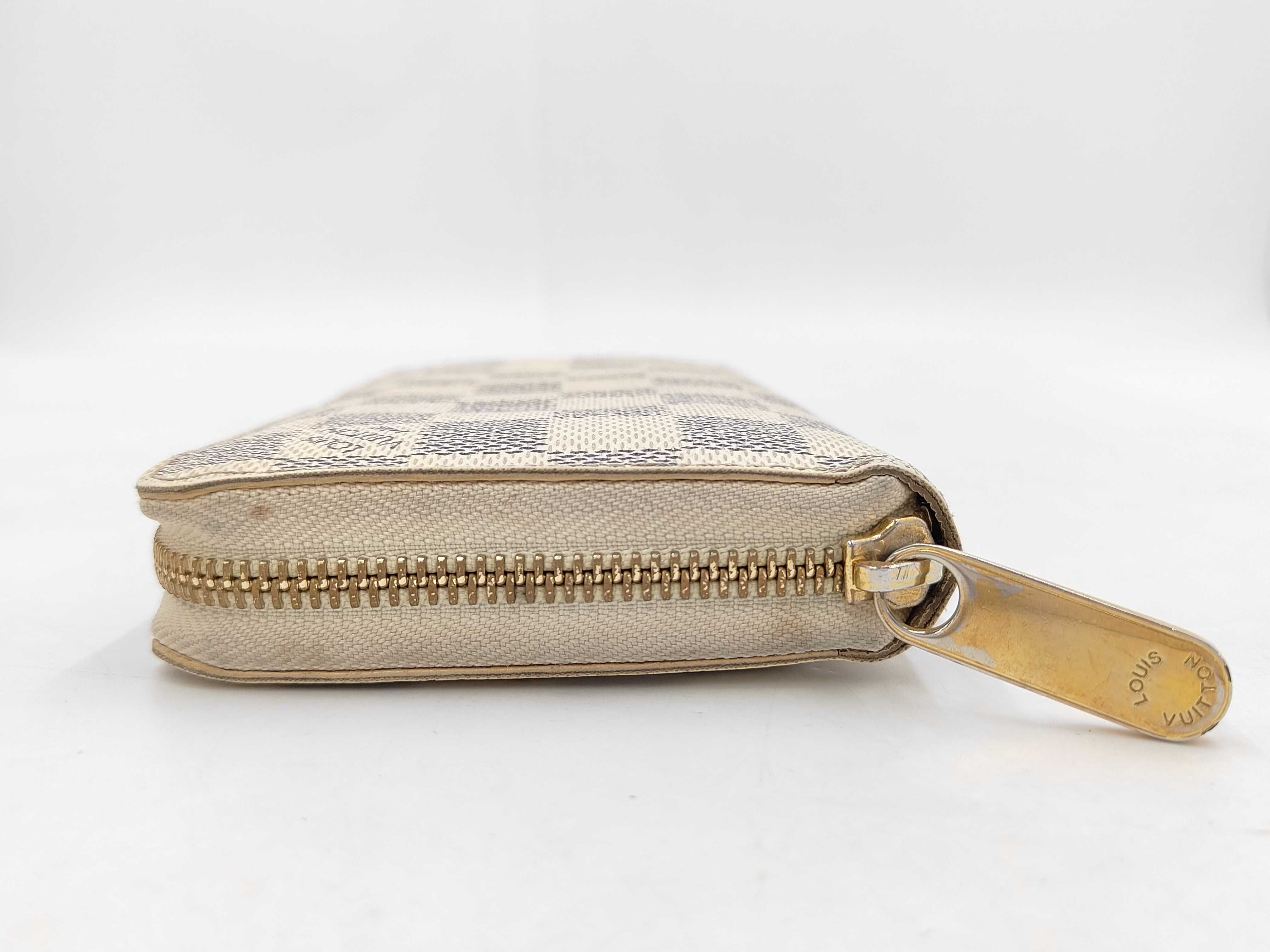 Damier Azur Zippy Wallet — view 6