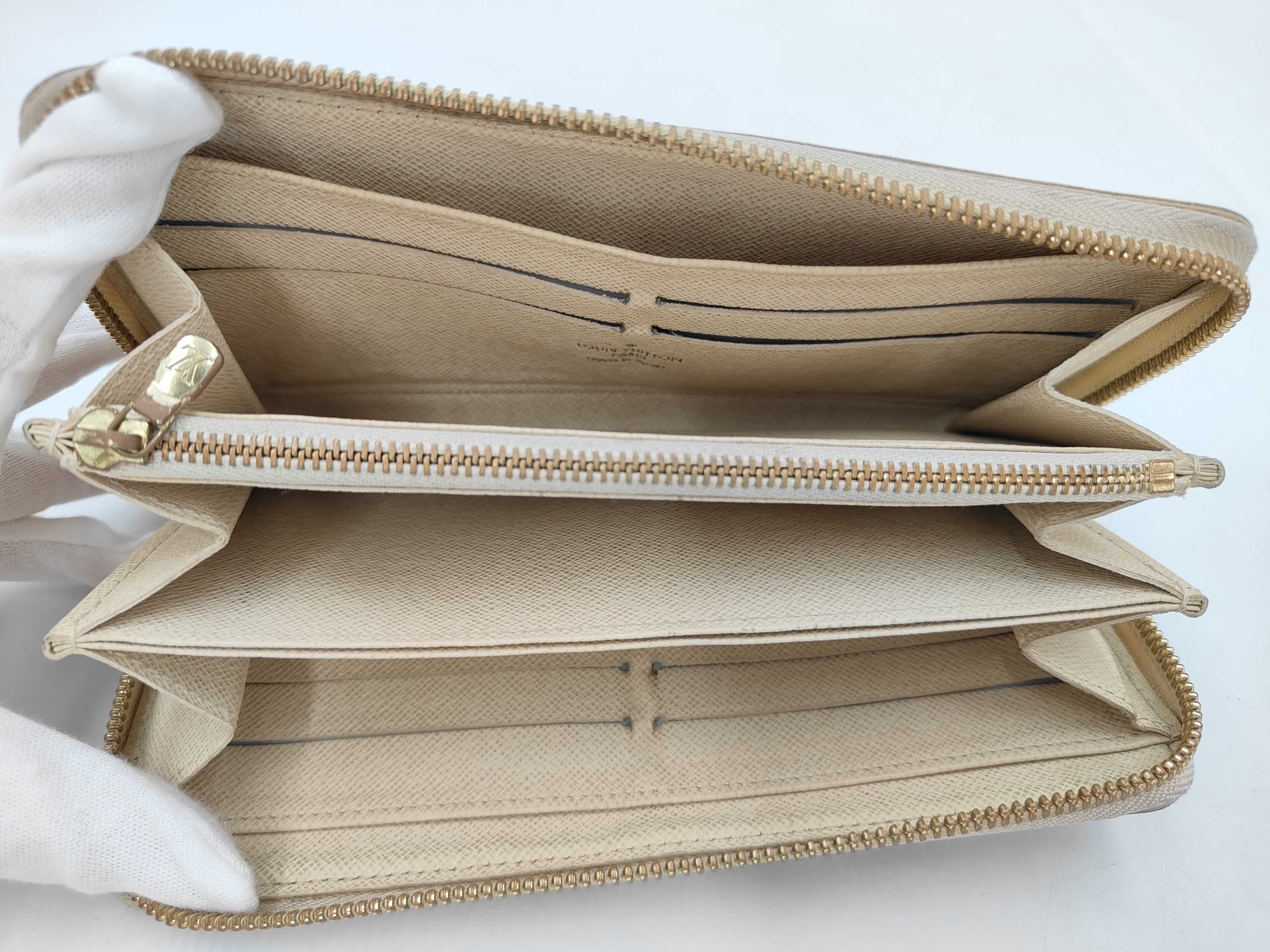 Damier Azur Zippy Wallet — view 9