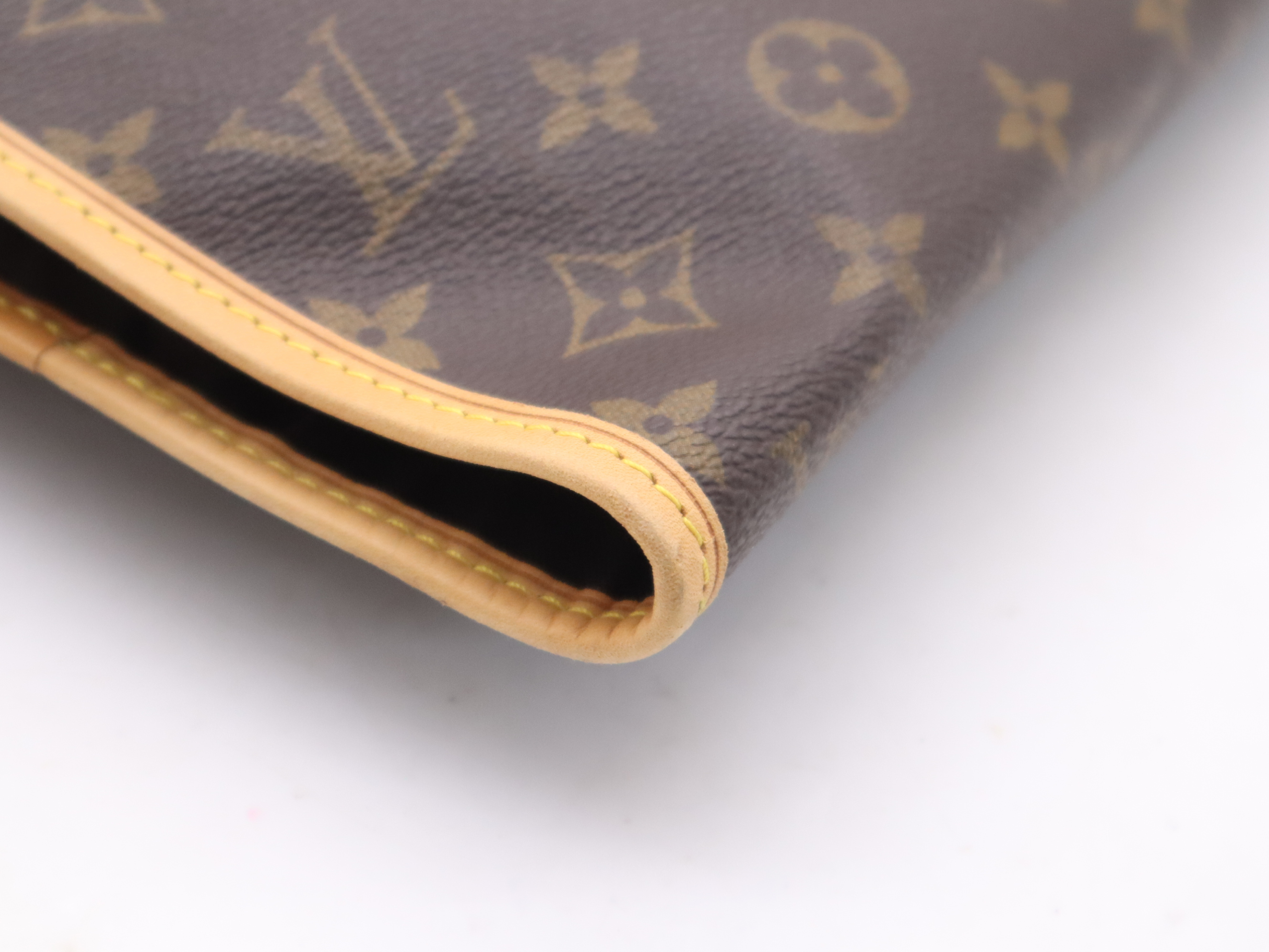 M23434 Monogram Us Porte Habits Bag with Hanger — view 9