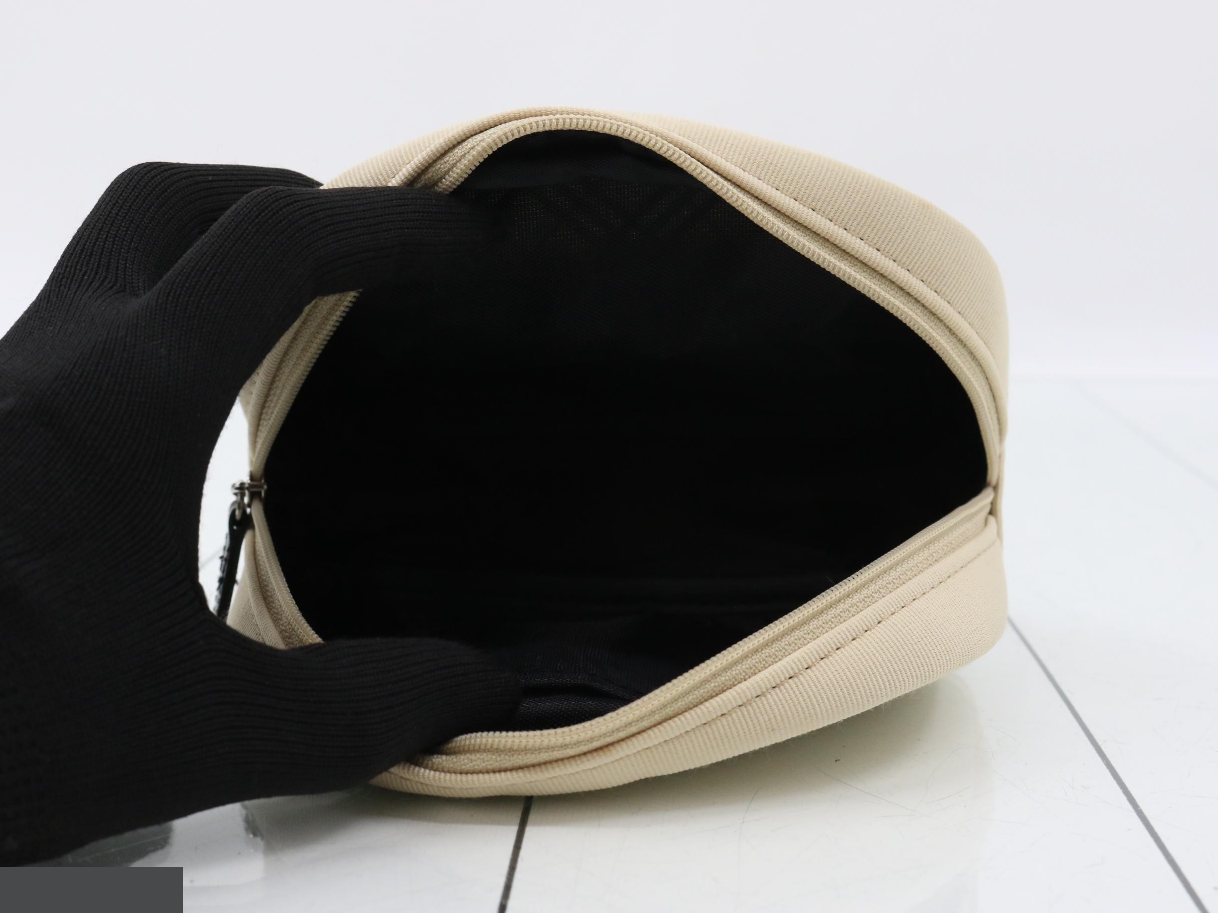 Nova Check Canvas Pouch — view 4
