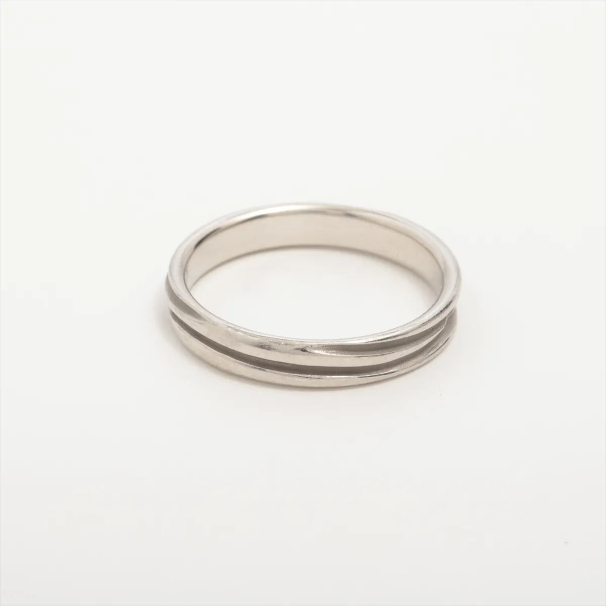 Alliance Epi Ring, Pt950, 4.7g, 55 G59394, dents, scratches. — view 2
