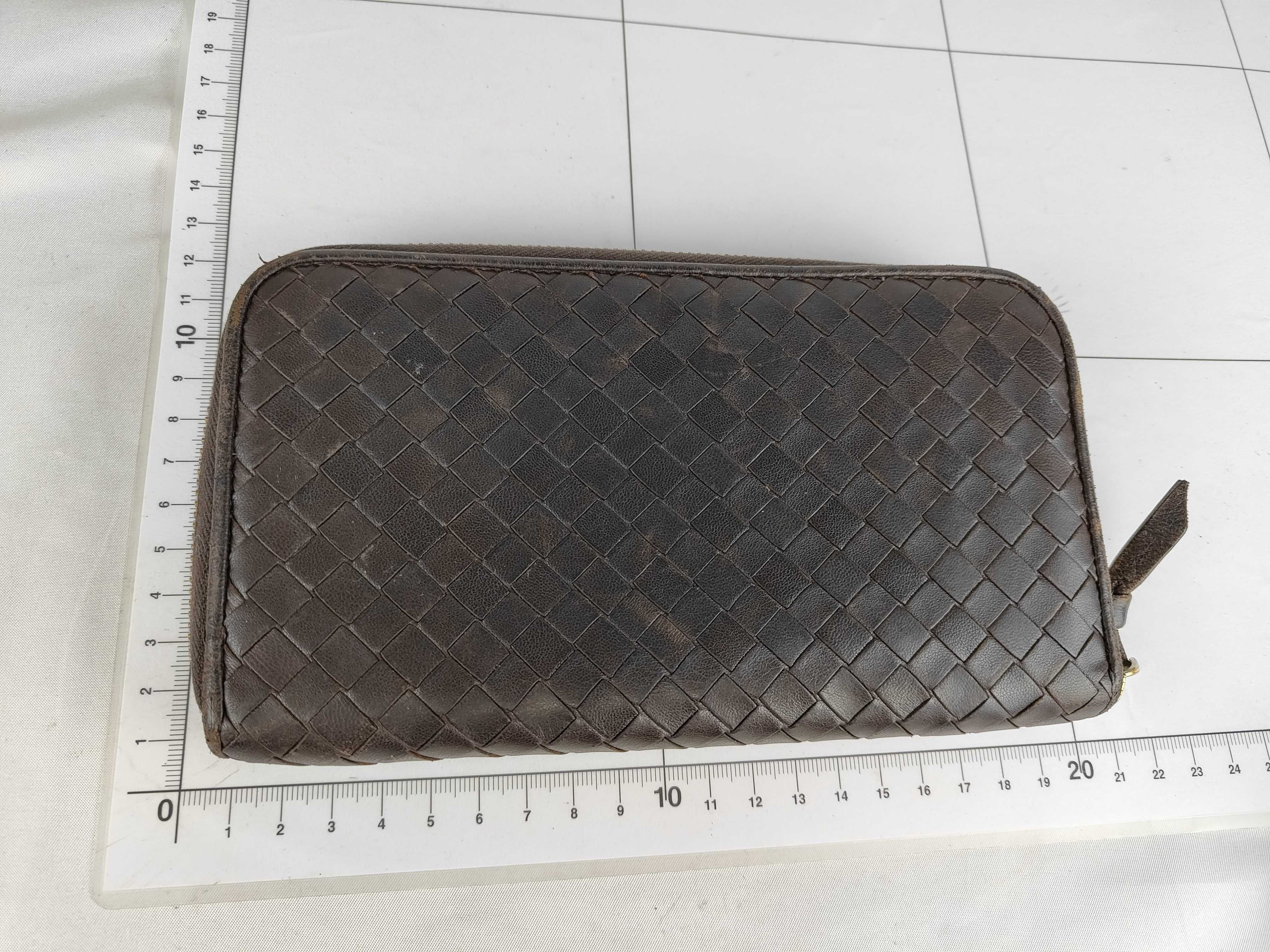 Intrecciato Round Zipper Leather Wallet, Brown — view 2