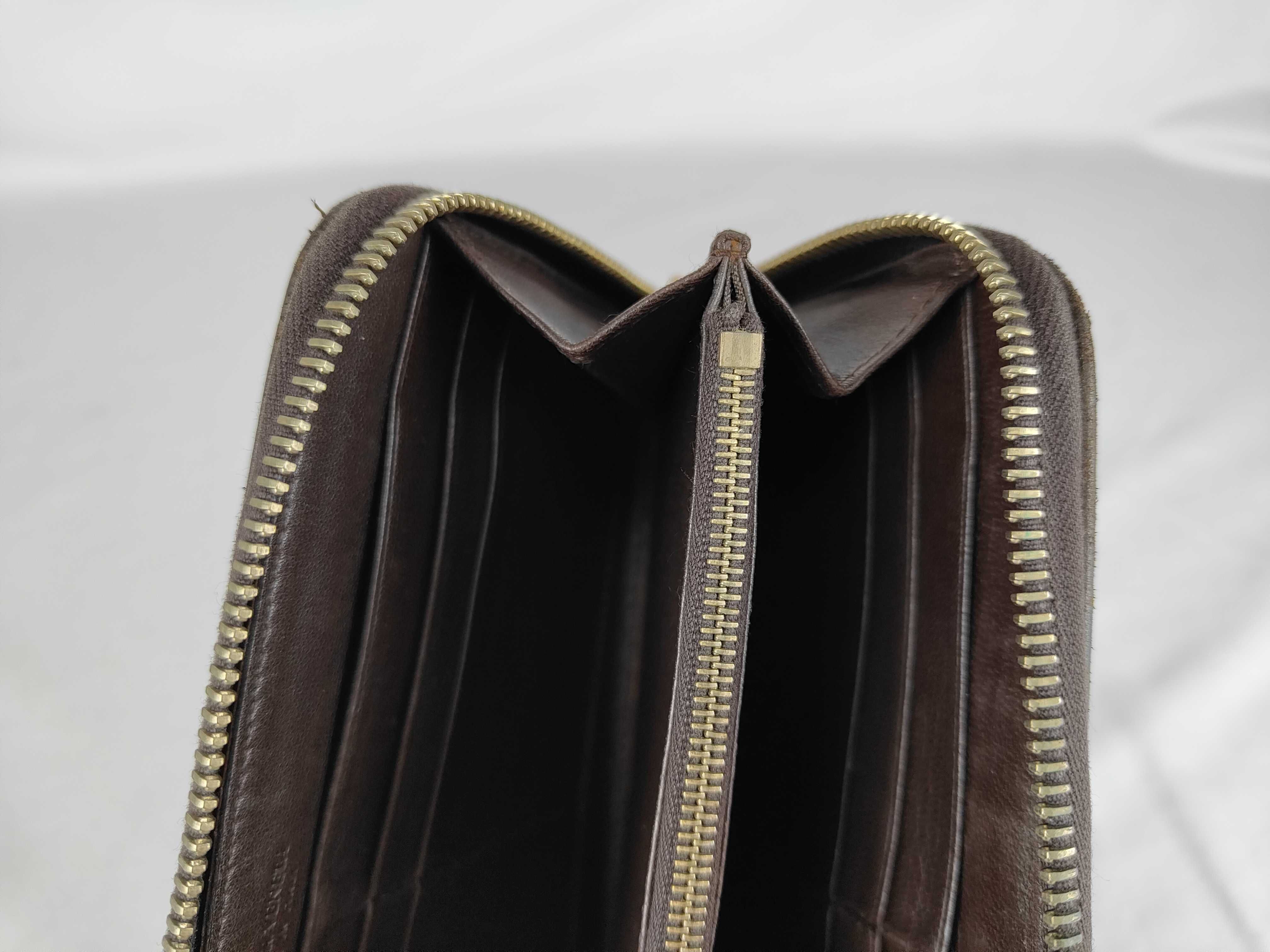 Intrecciato Round Zipper Leather Wallet, Brown — view 11