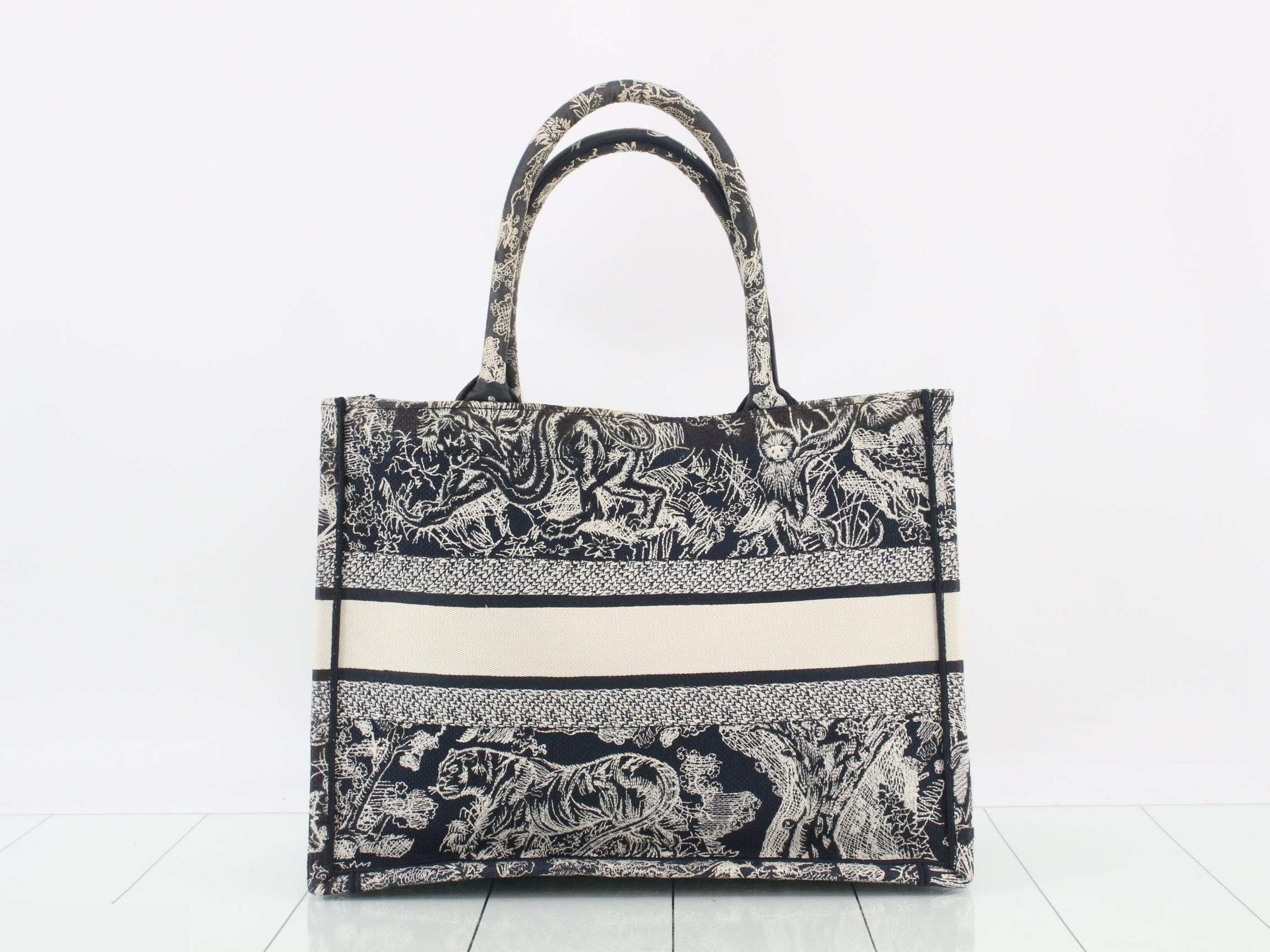 Book Tote Bag, Oblique, Medium — view 2
