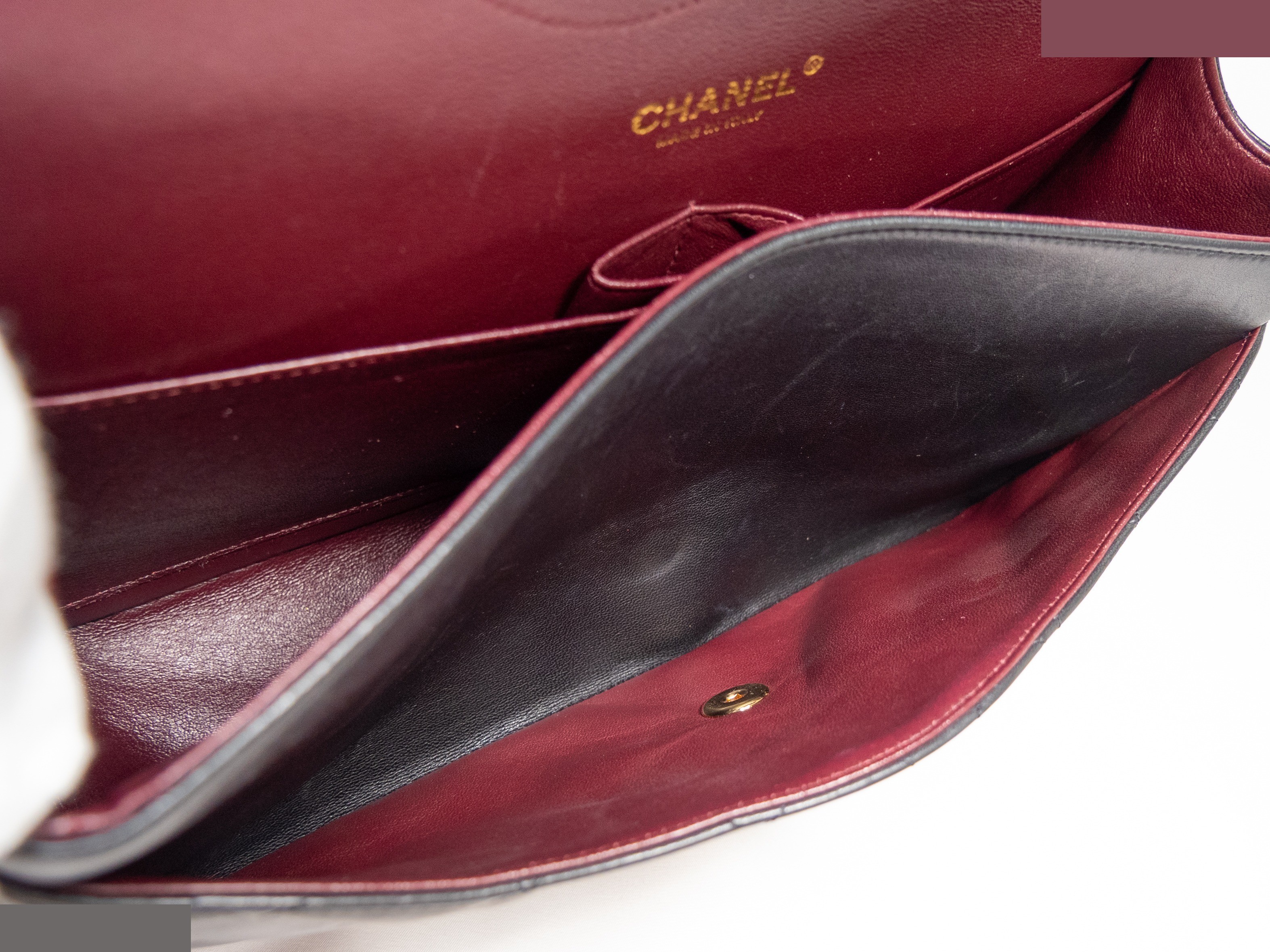 Large Matelassé bag, matching seal card, lambskin, black. — view 12