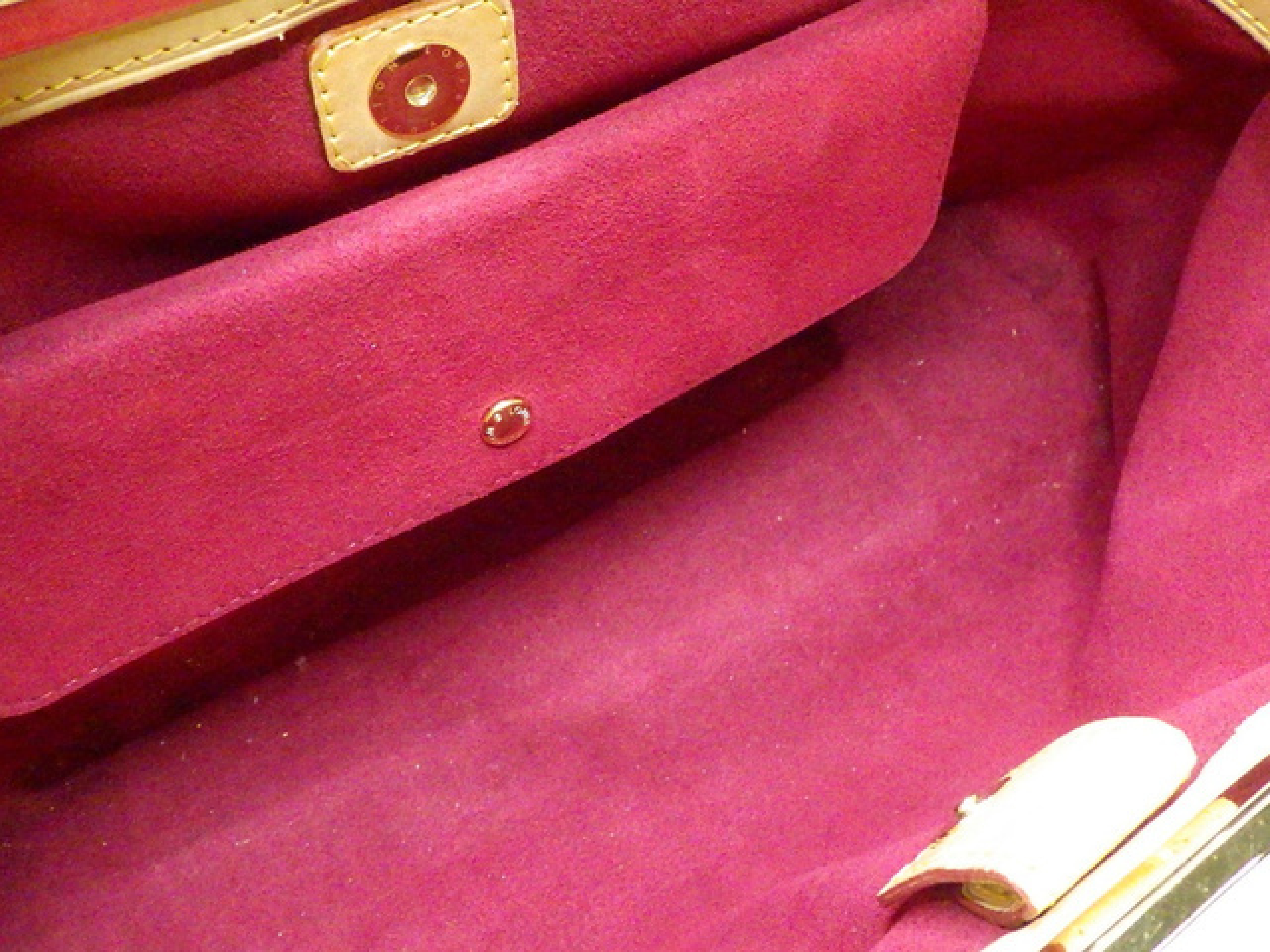 M40255 SR2009 Judy MM Shoulder Bag — view 7