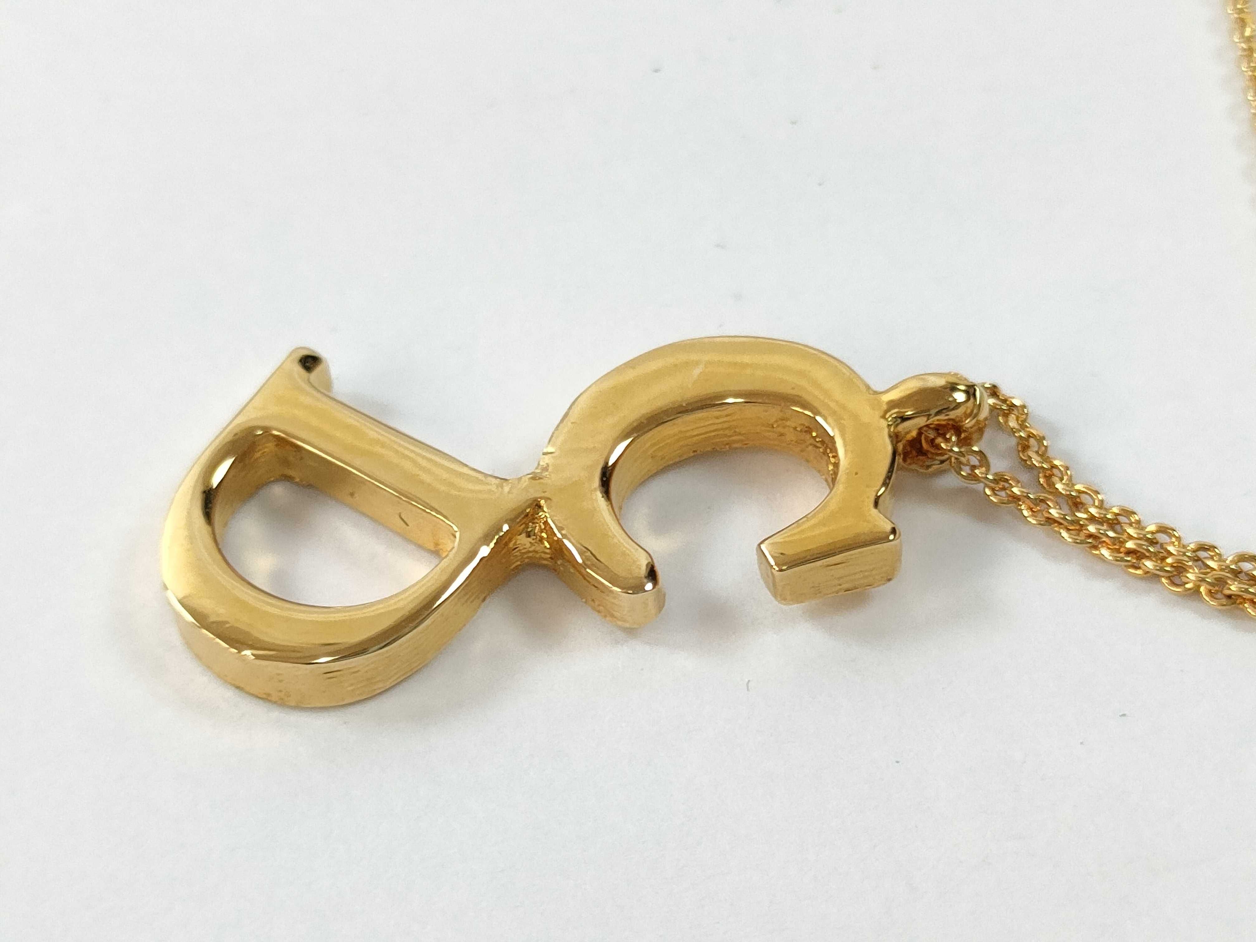 CD Logo Vintage Necklace Metal Gold Women's Necklace — view 3