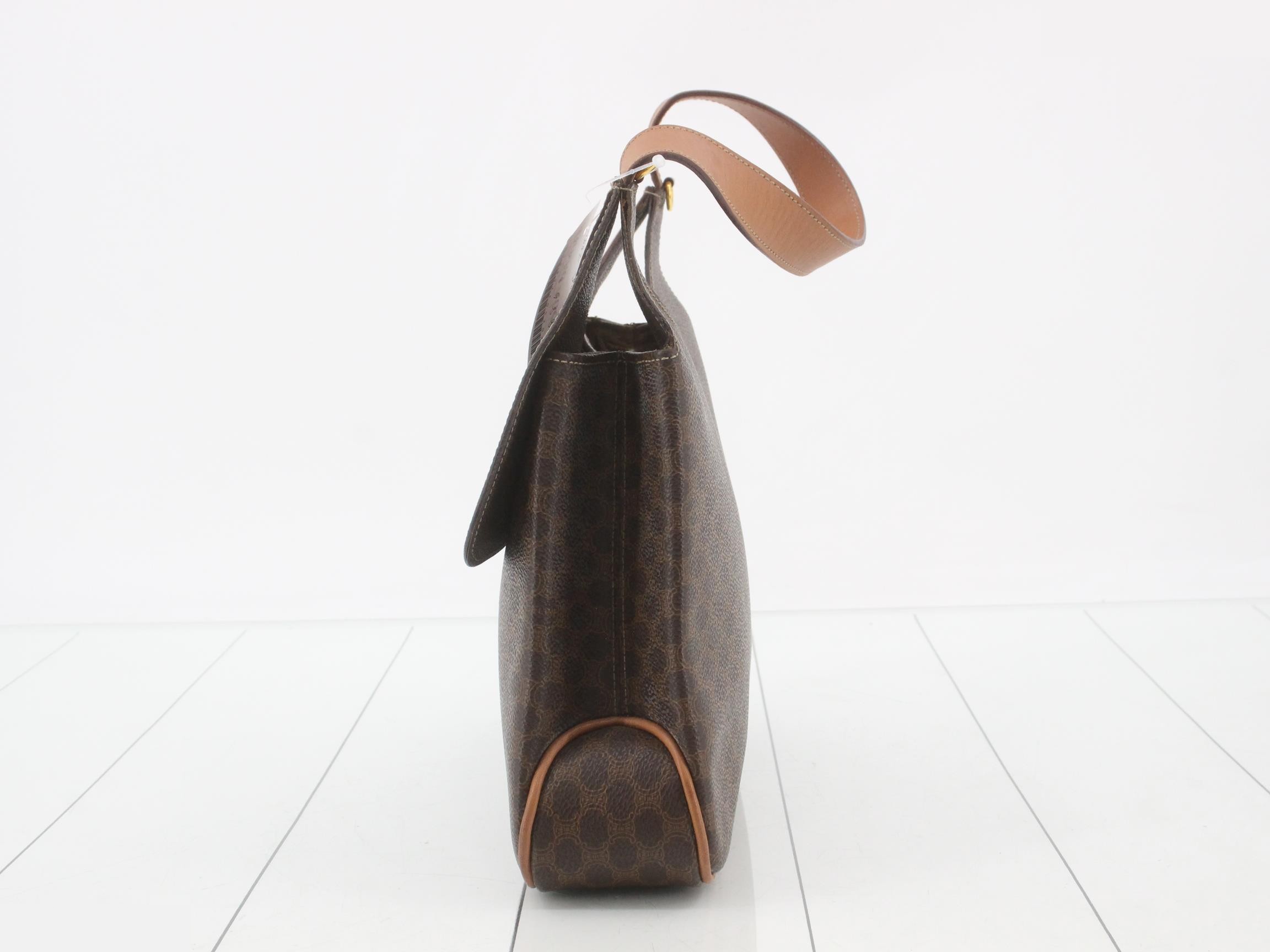 One-shoulder Macadam bag — view 3