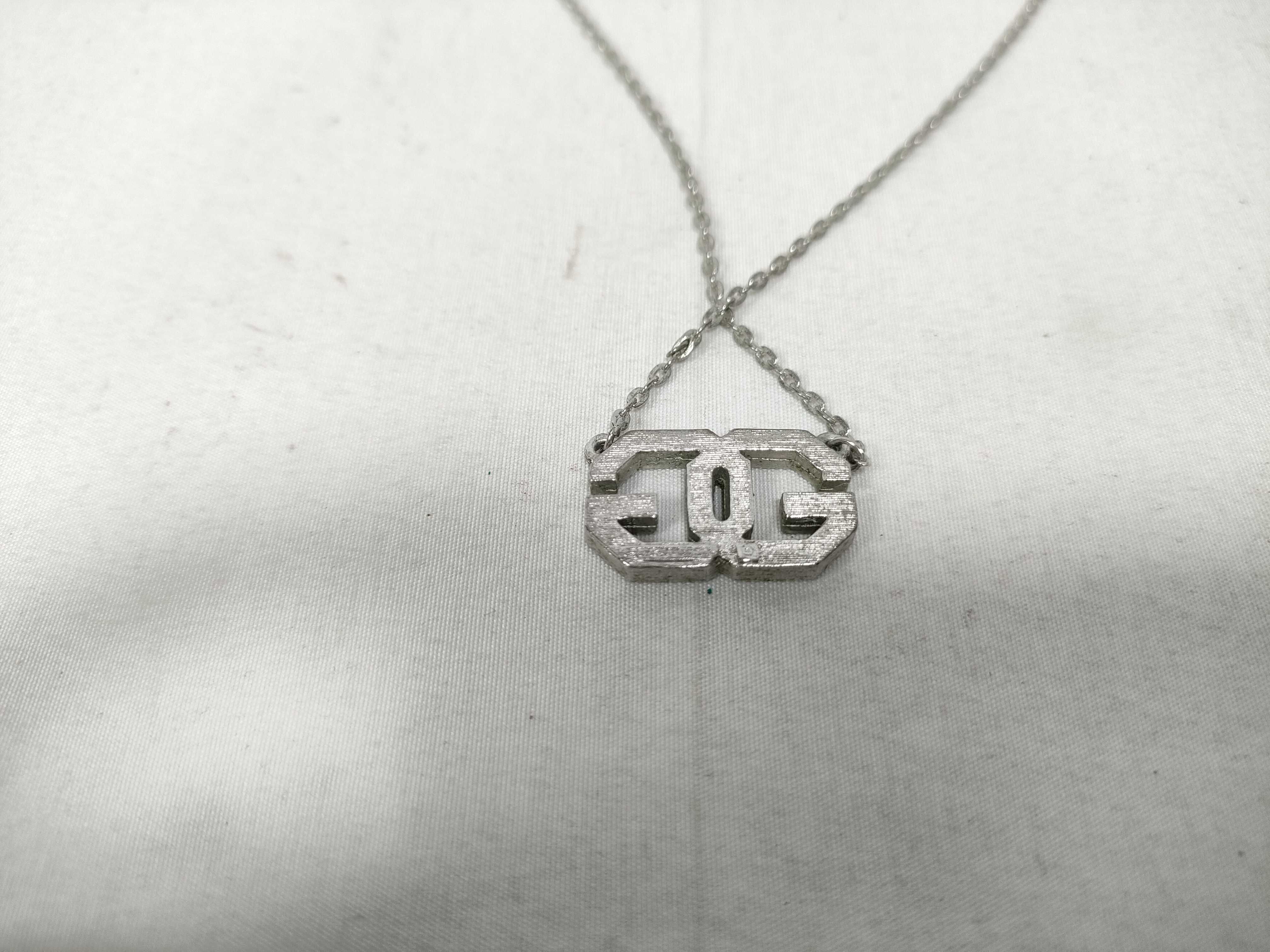 Necklace — view 3