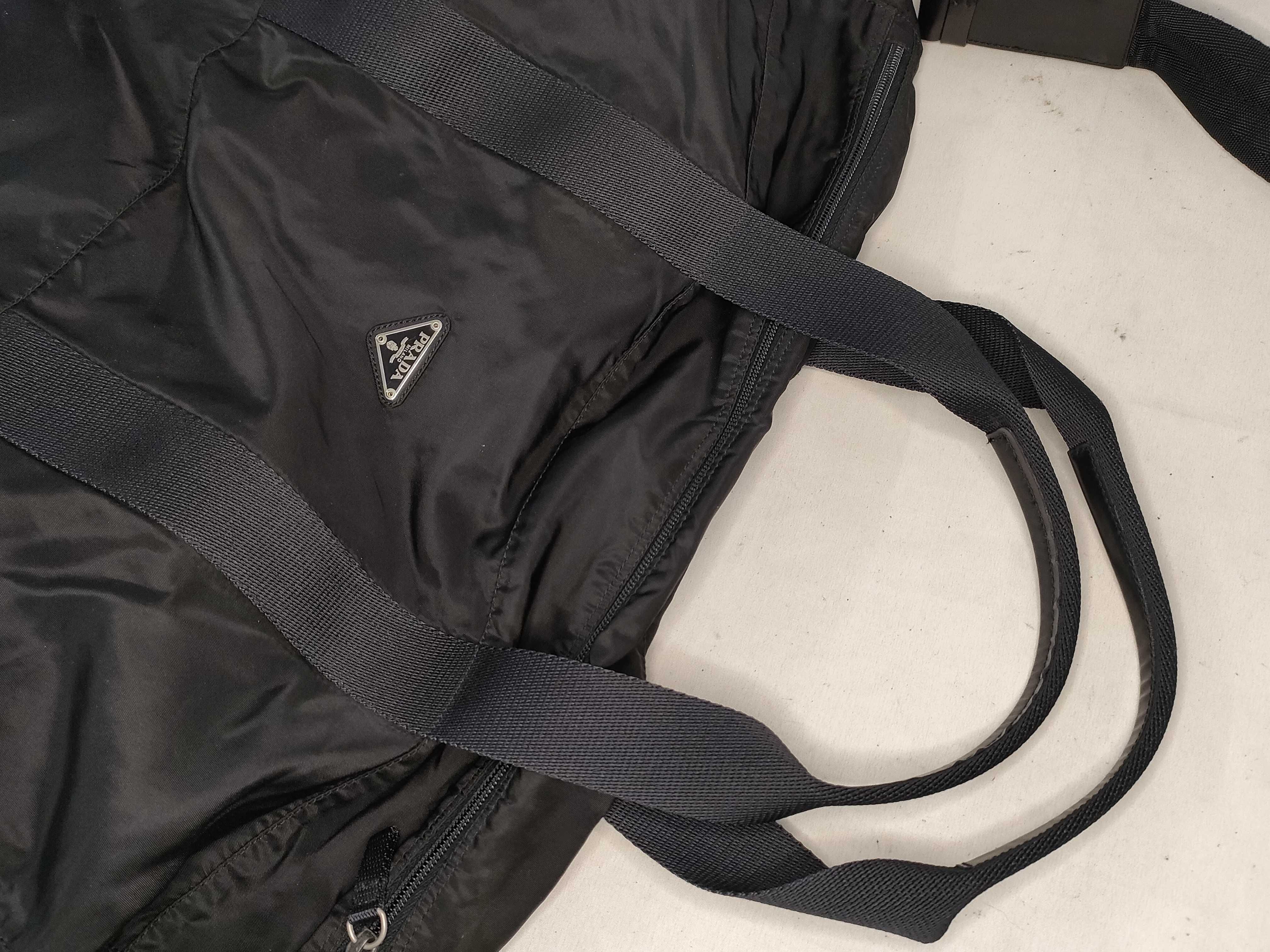 Nylon Prada 2WAY Boston Bag Nylon Black Triangle Logo Plate B4651 Boston Bag — view 3