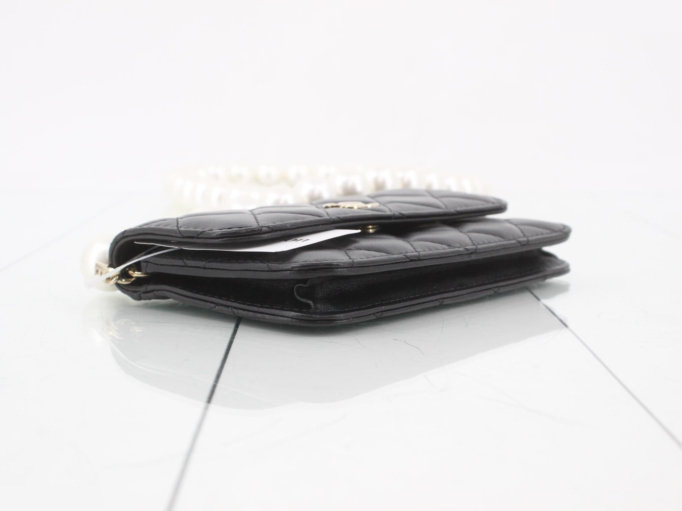 Lambskin Coco Mark Pearl Chain Shoulder Bag — view 5