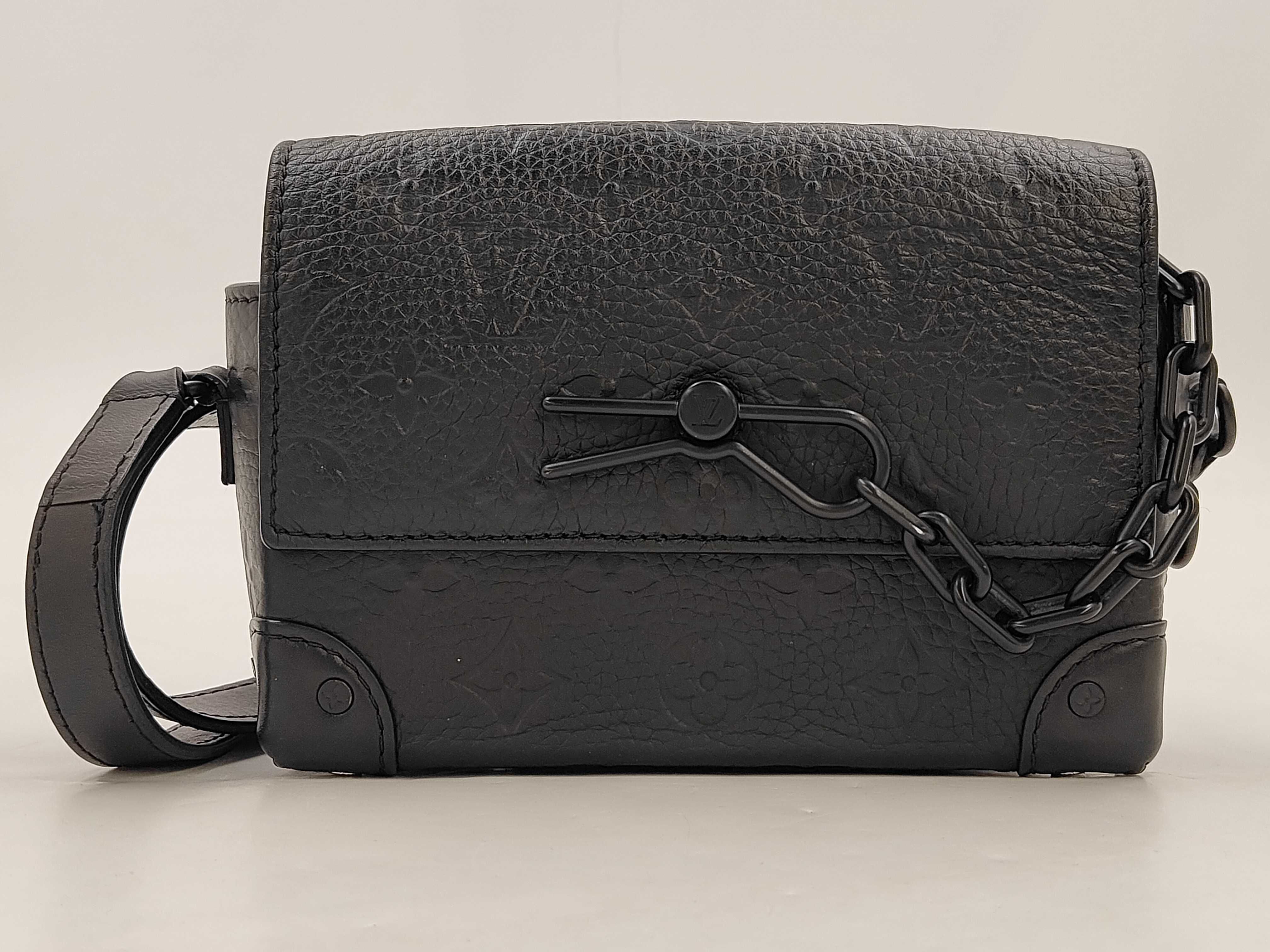 Steamer Wearable Wallet Shoulder Bag for Men M81746 Shoulder Bag