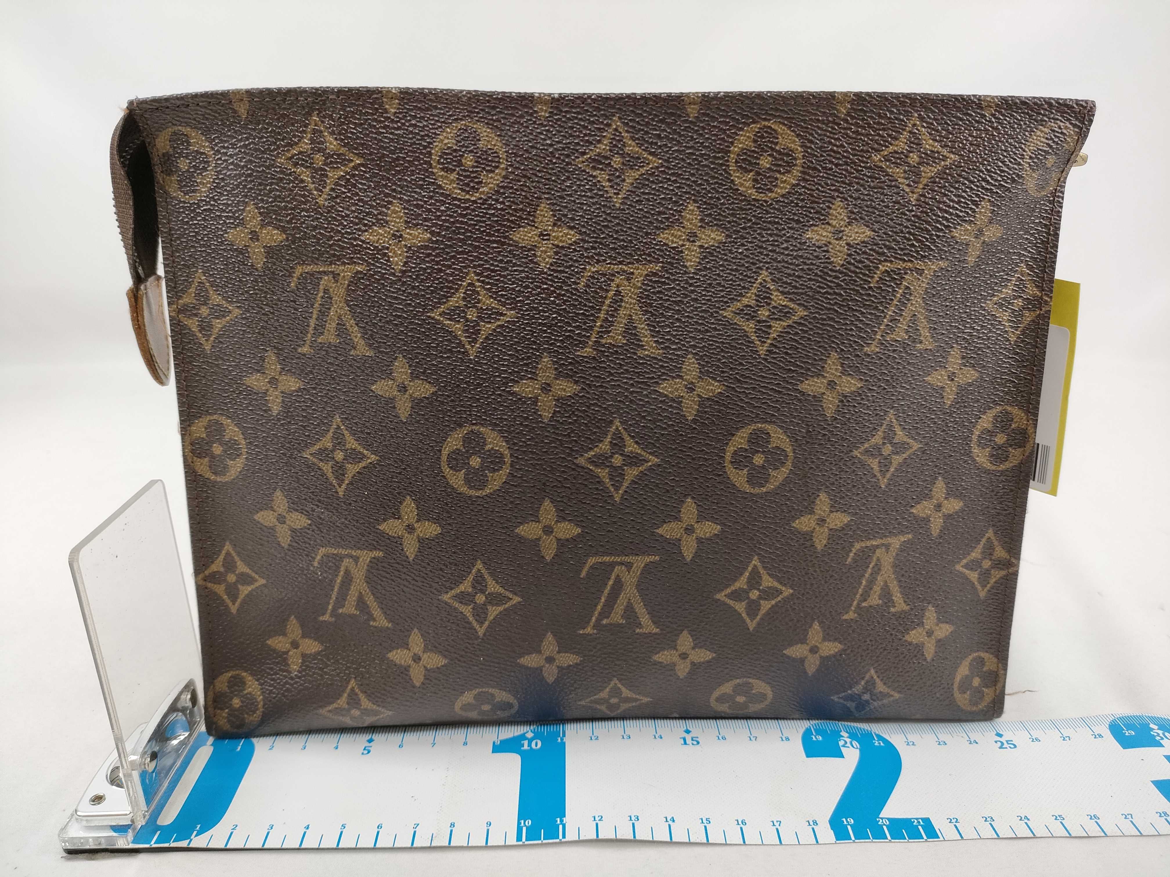 Monogram Pochette Toilette 26 — view 2