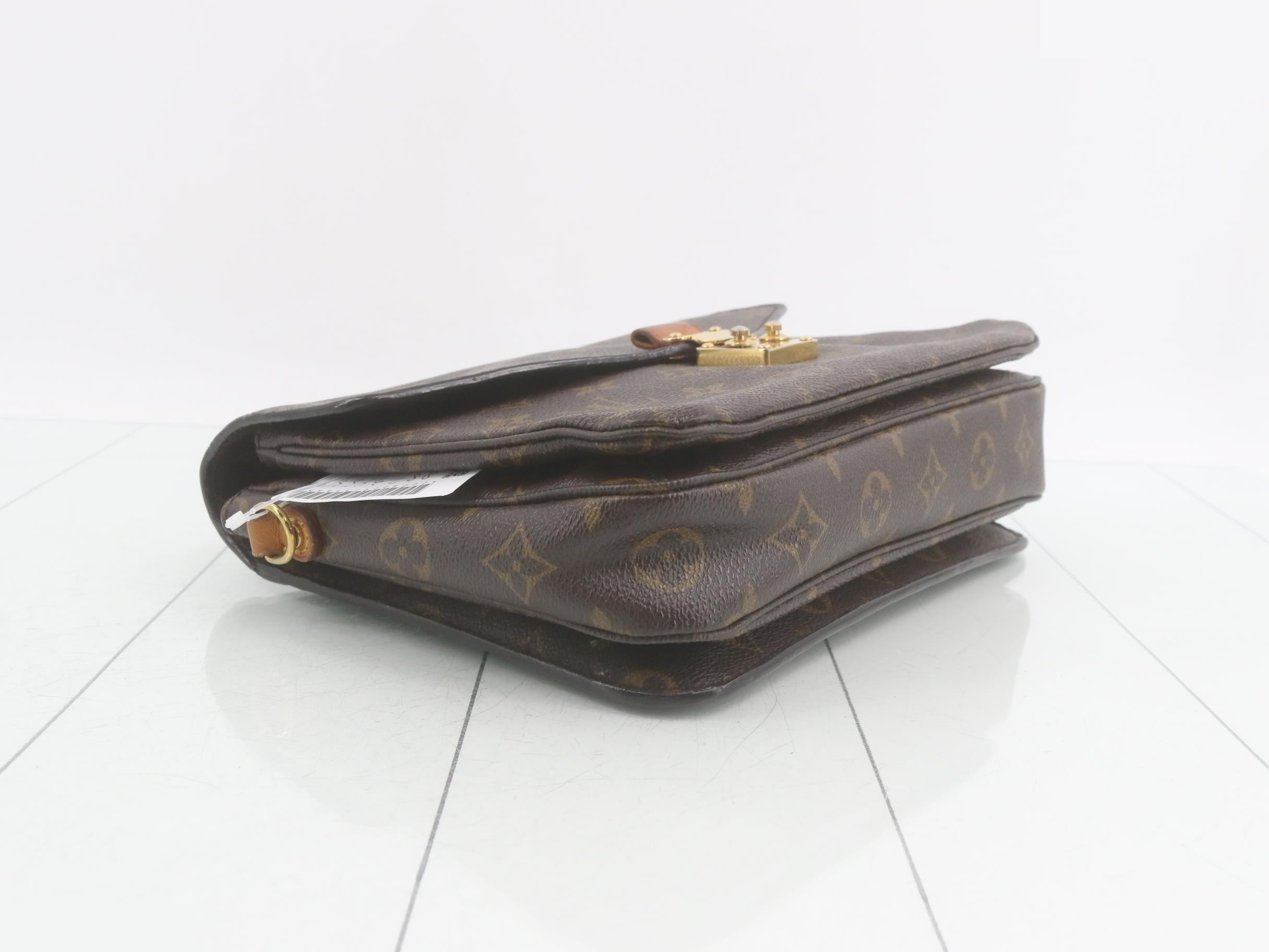 2-WAY Pochette Meteor Shoulder Bag — view 5