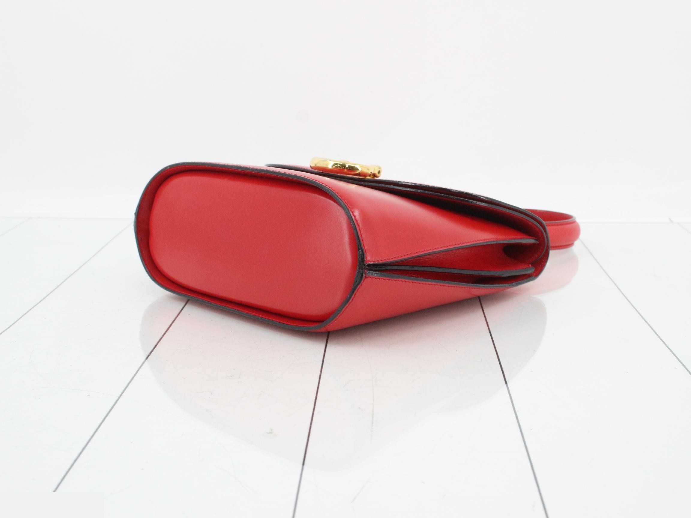 Leather red handbag — view 6