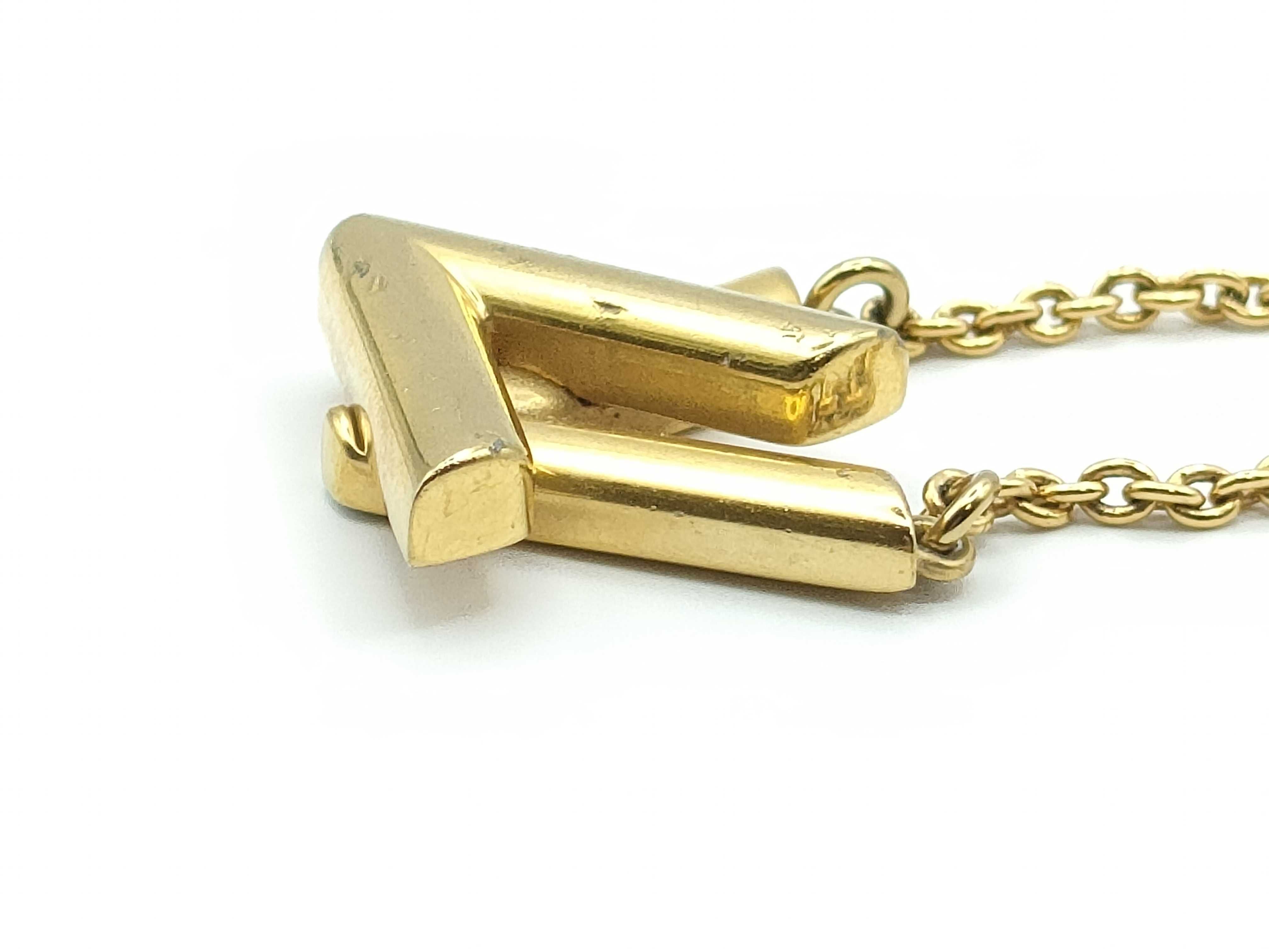 LV Twist M01729 Gold Color GO-14 Necklace — view 3