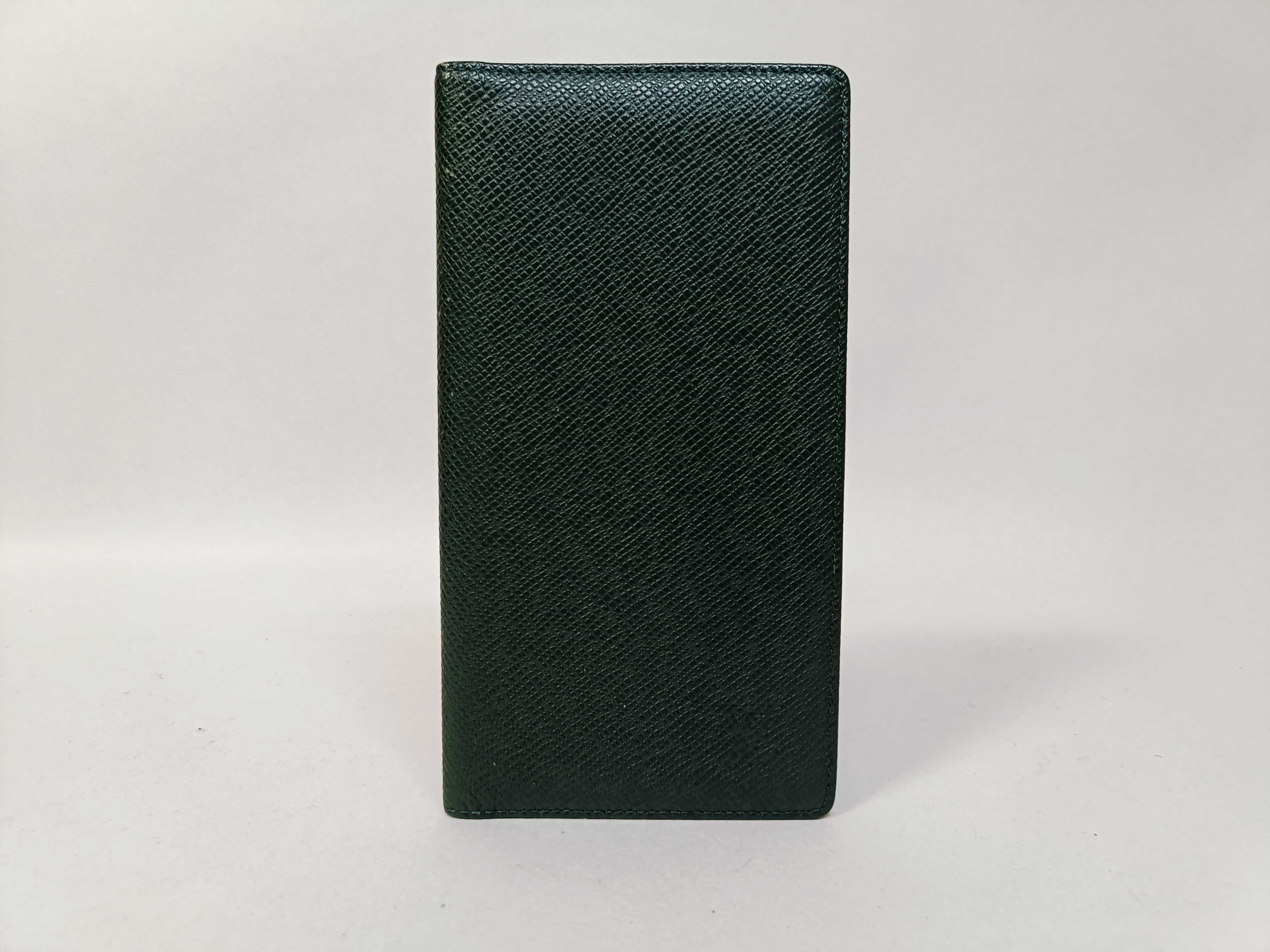 Taiga Bi-fold Wallet