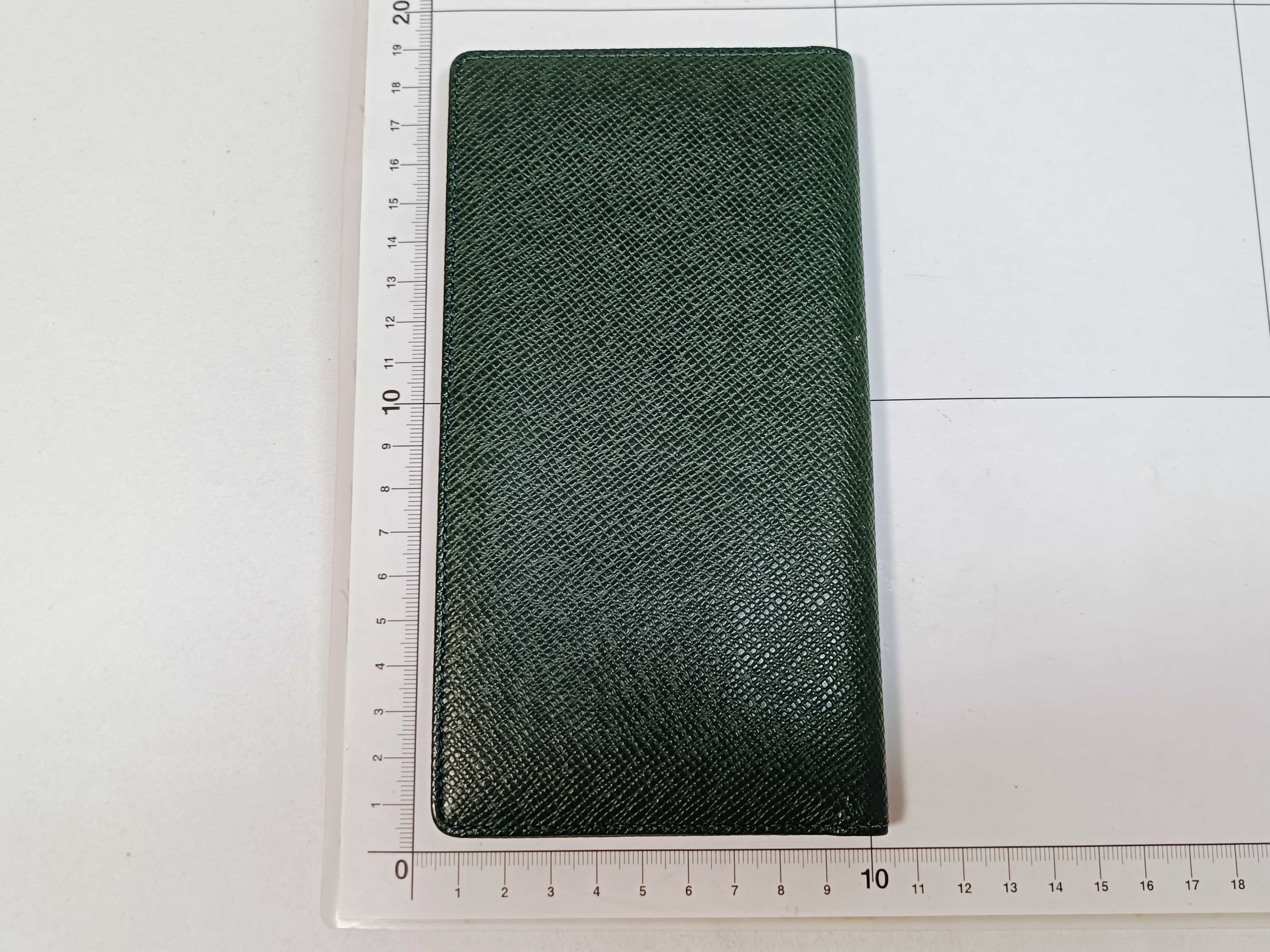 Taiga Bi-fold Wallet — view 2