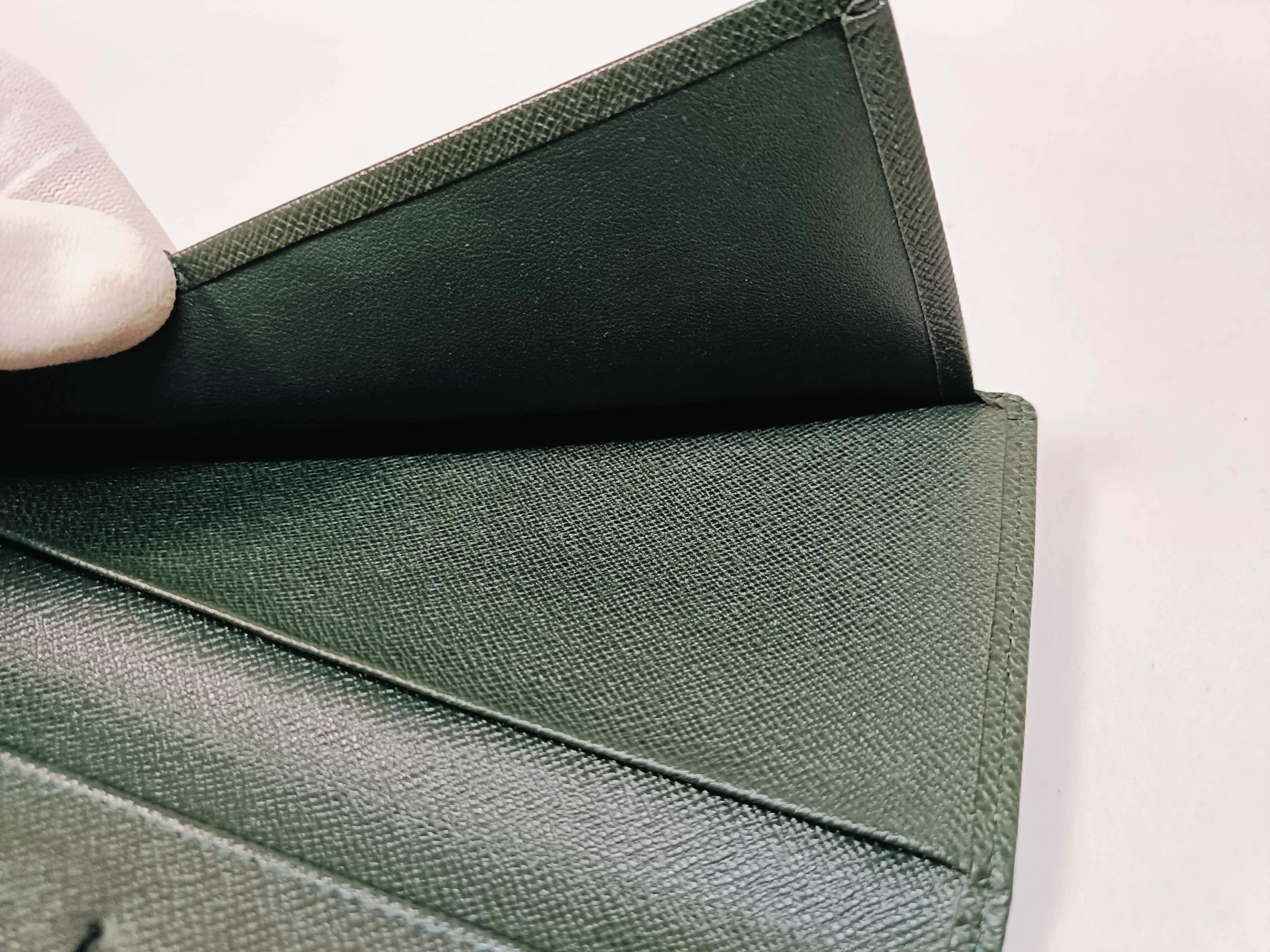 Taiga Bi-fold Wallet — view 10