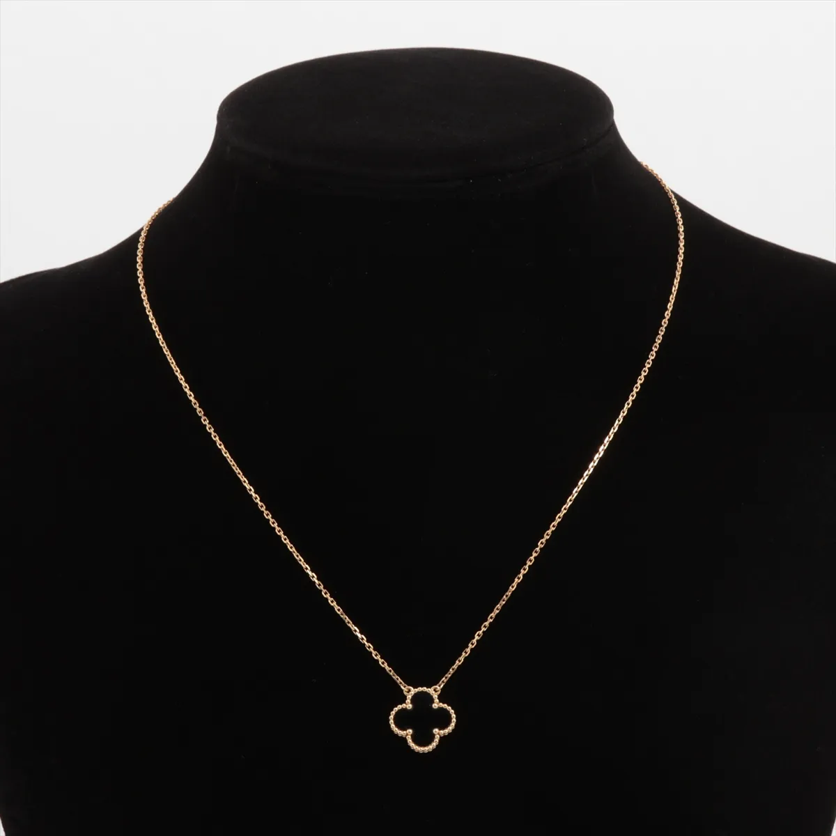 Vintage Alhambra Onyx Necklace 750(YG) 5.5g — view 5