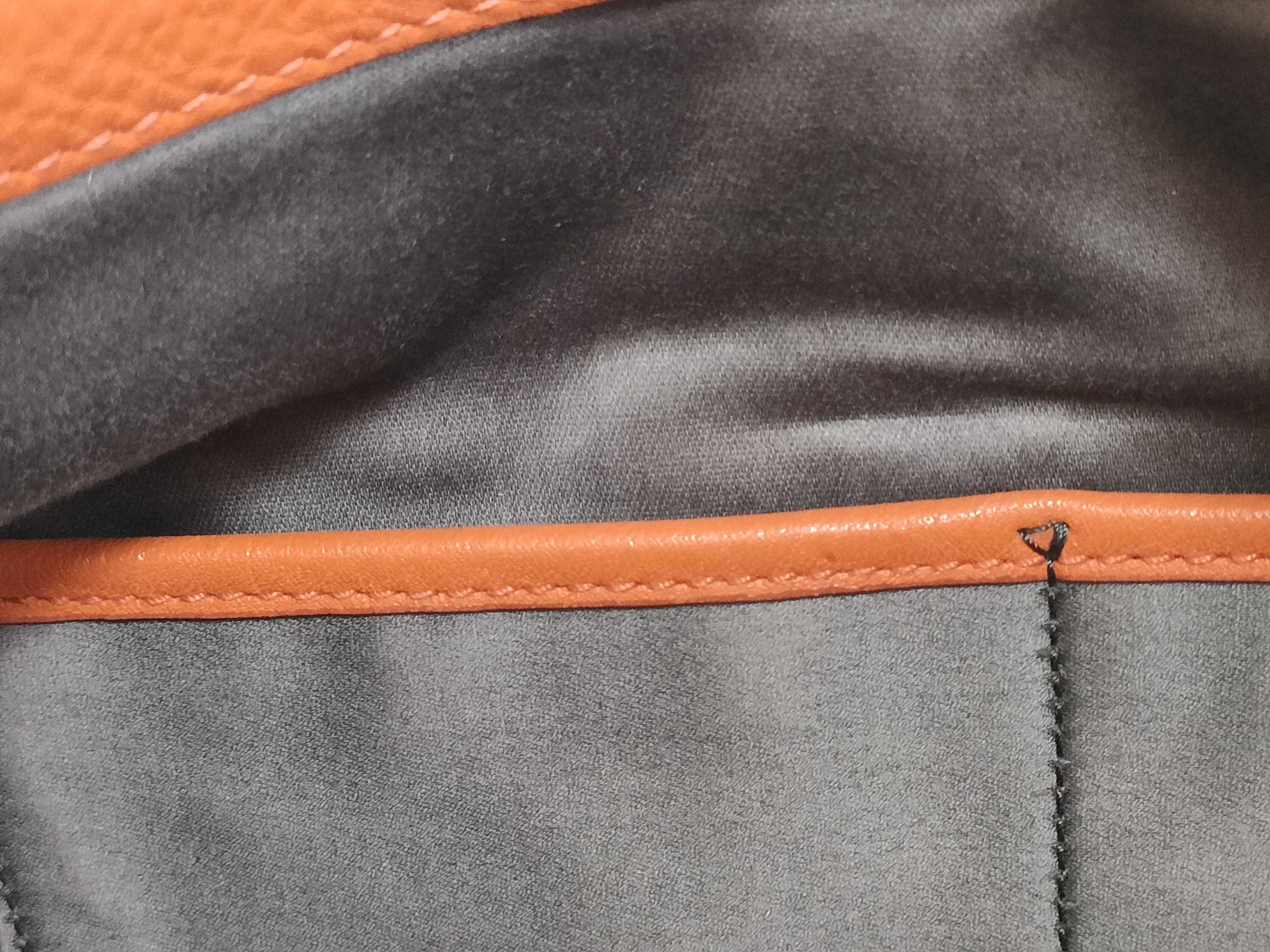 Leather Hobo Shoulder Bag (2-Way Shoulder Bag) — view 14