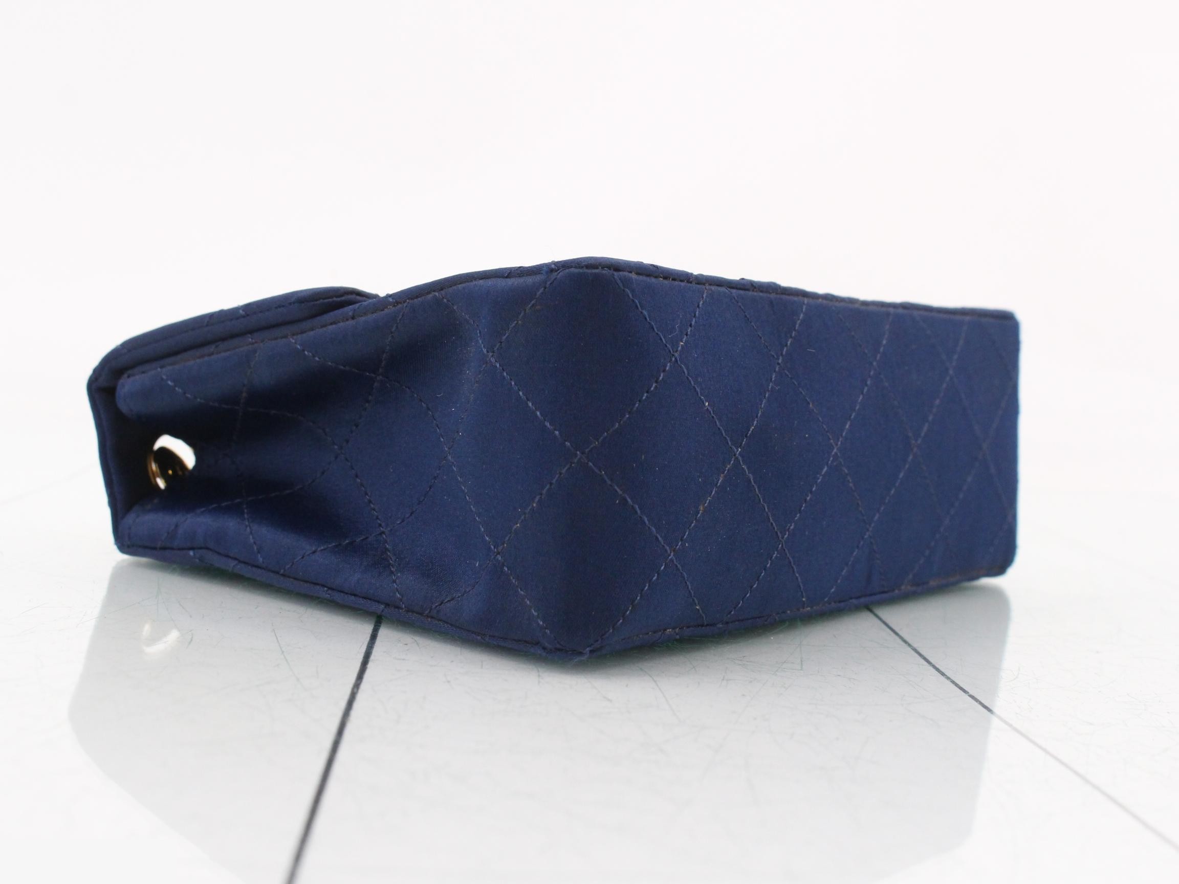 Matelassé (bag) - Shoulder bag - Satin — view 5