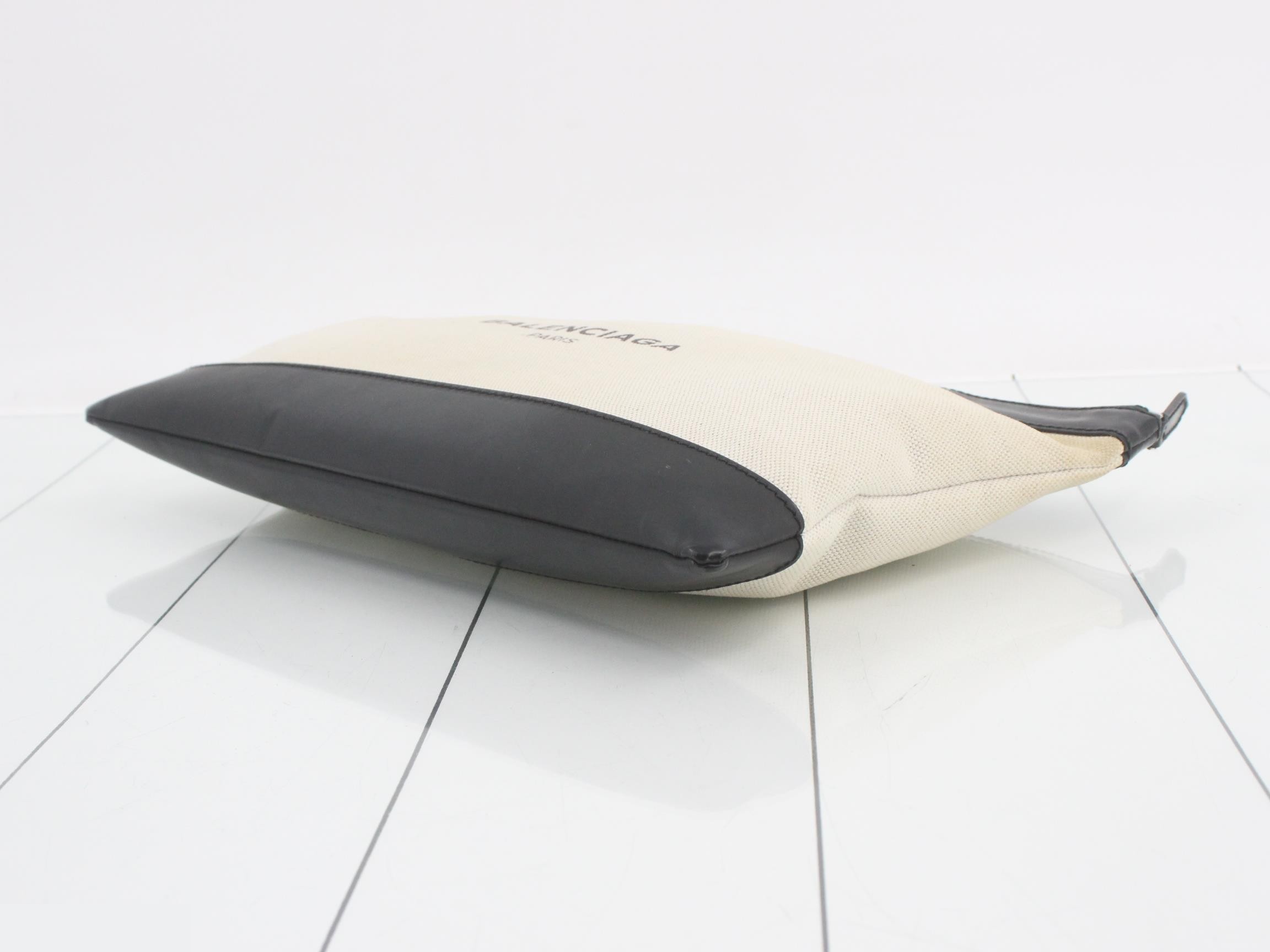 Other lines: Bags and clutches — view 6