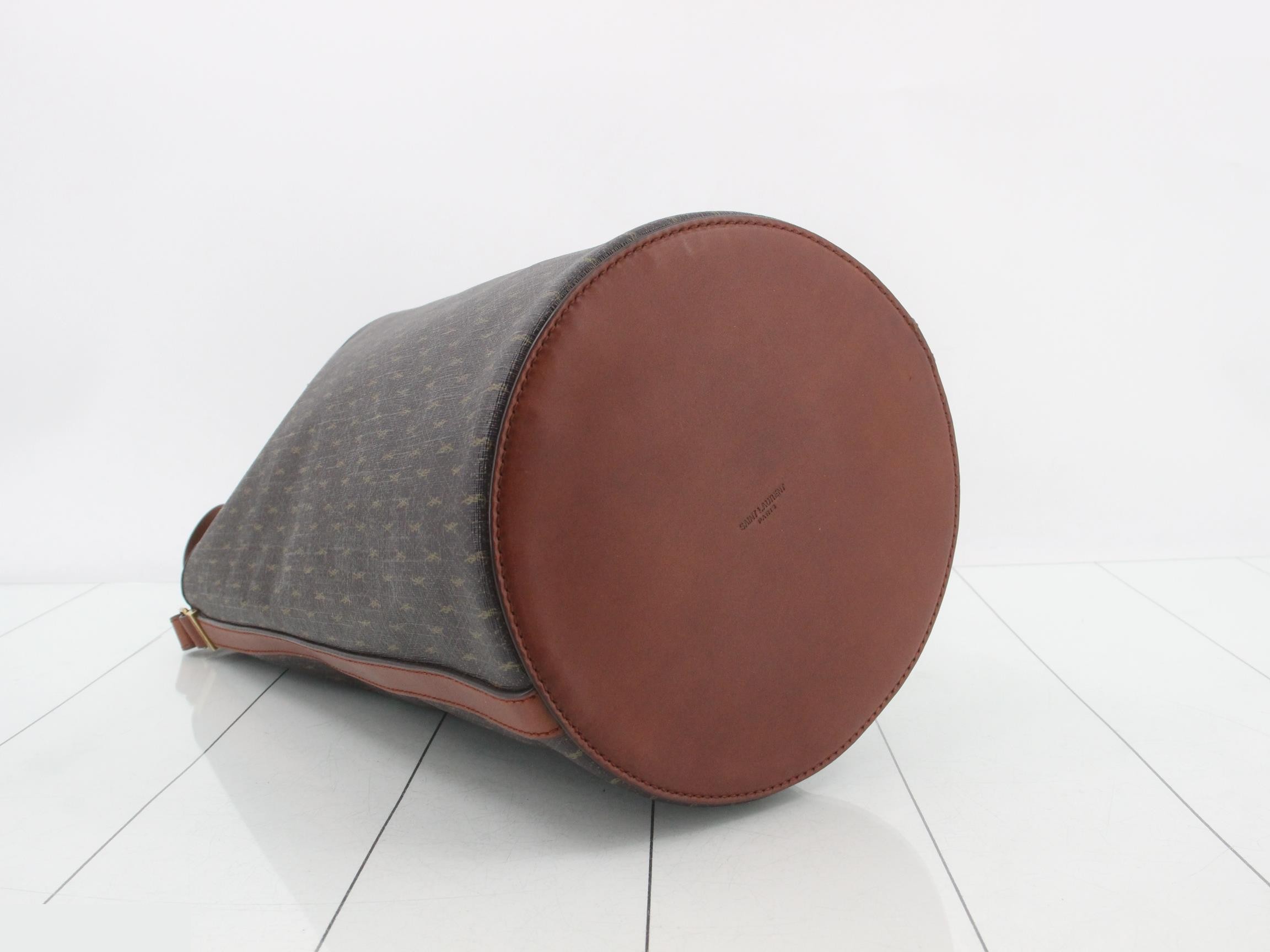 Unused Le Monogram drawstring shoulder bag, dark brown. — view 5