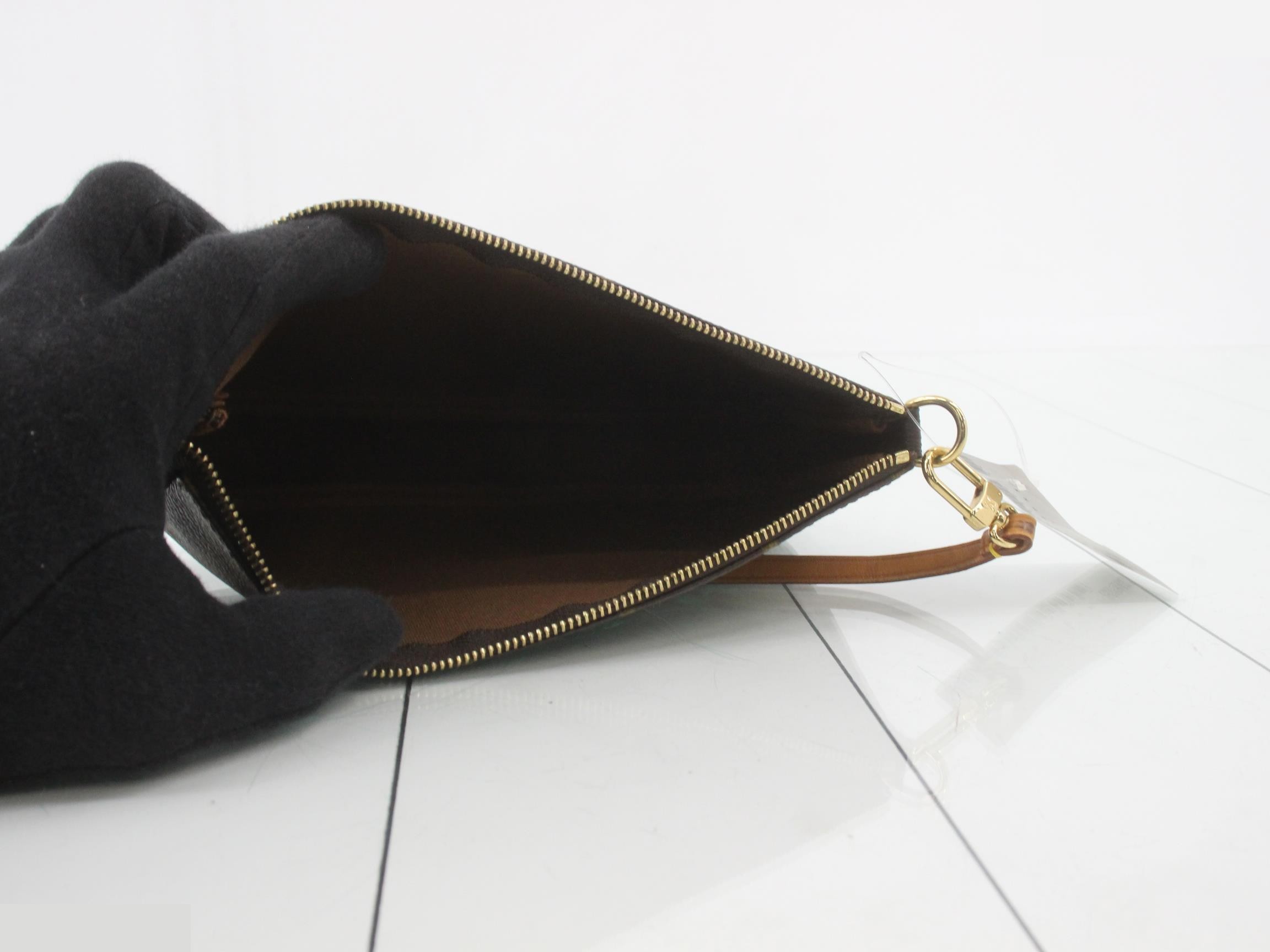 M40712 Pochette Accessoires SL1001 — view 4