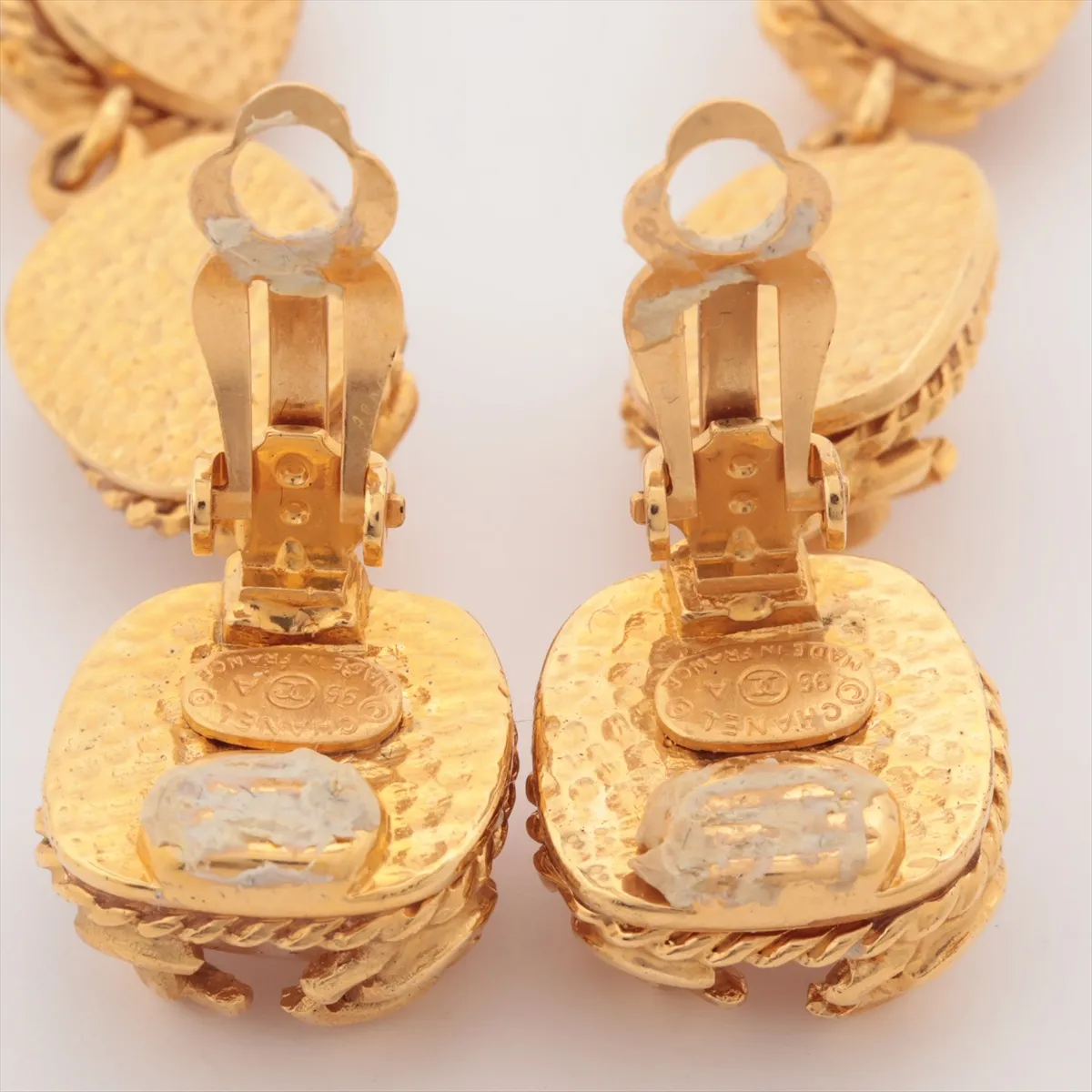 Coco Mark 95A Earrings (Pair) GP x Faux Pearl Gold. Shows signs of wear: — view 4
