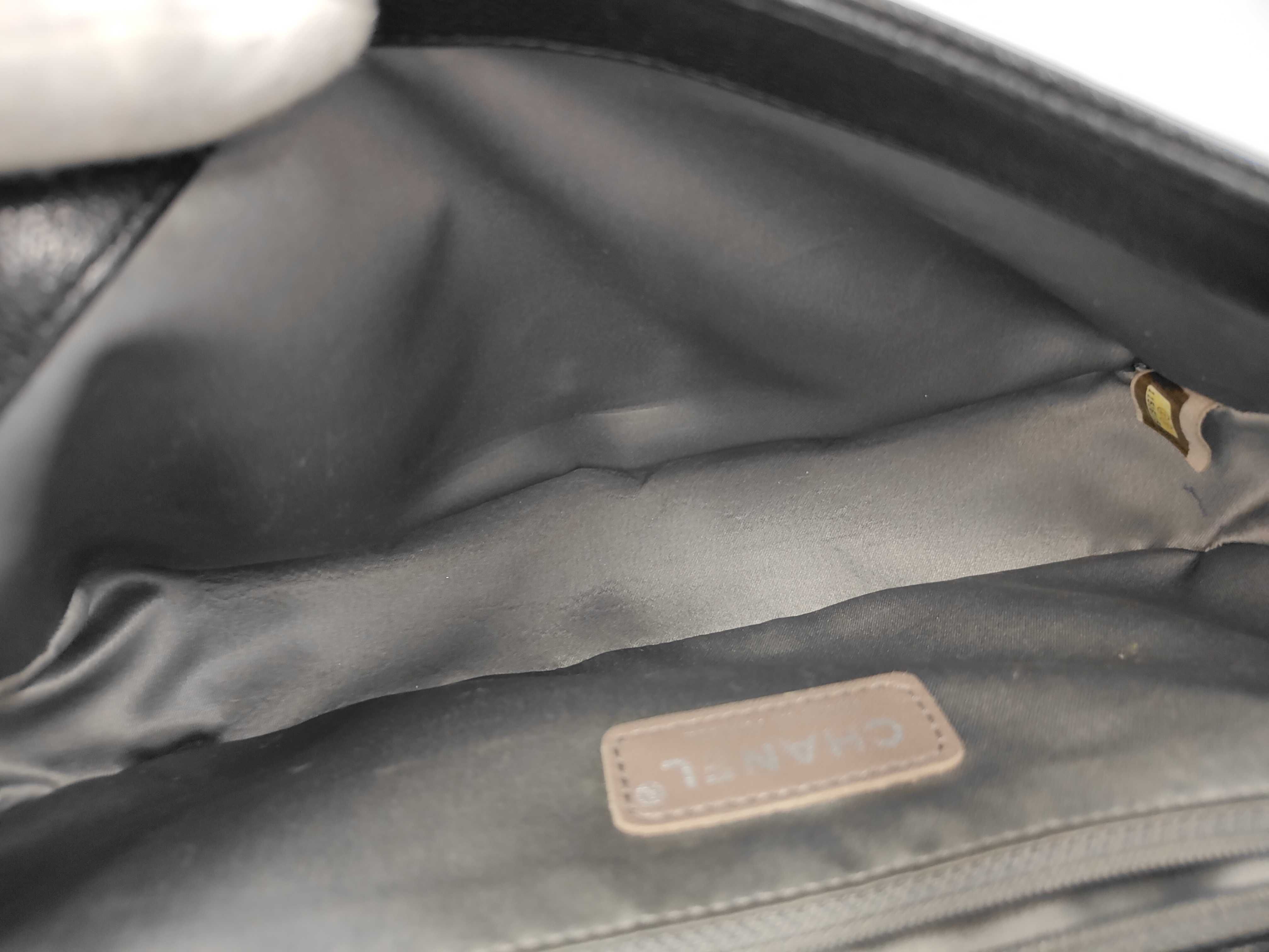 Pocket in the City Black Quilted Calfskin Motorcycle Bag Shoulder Bag — view 8