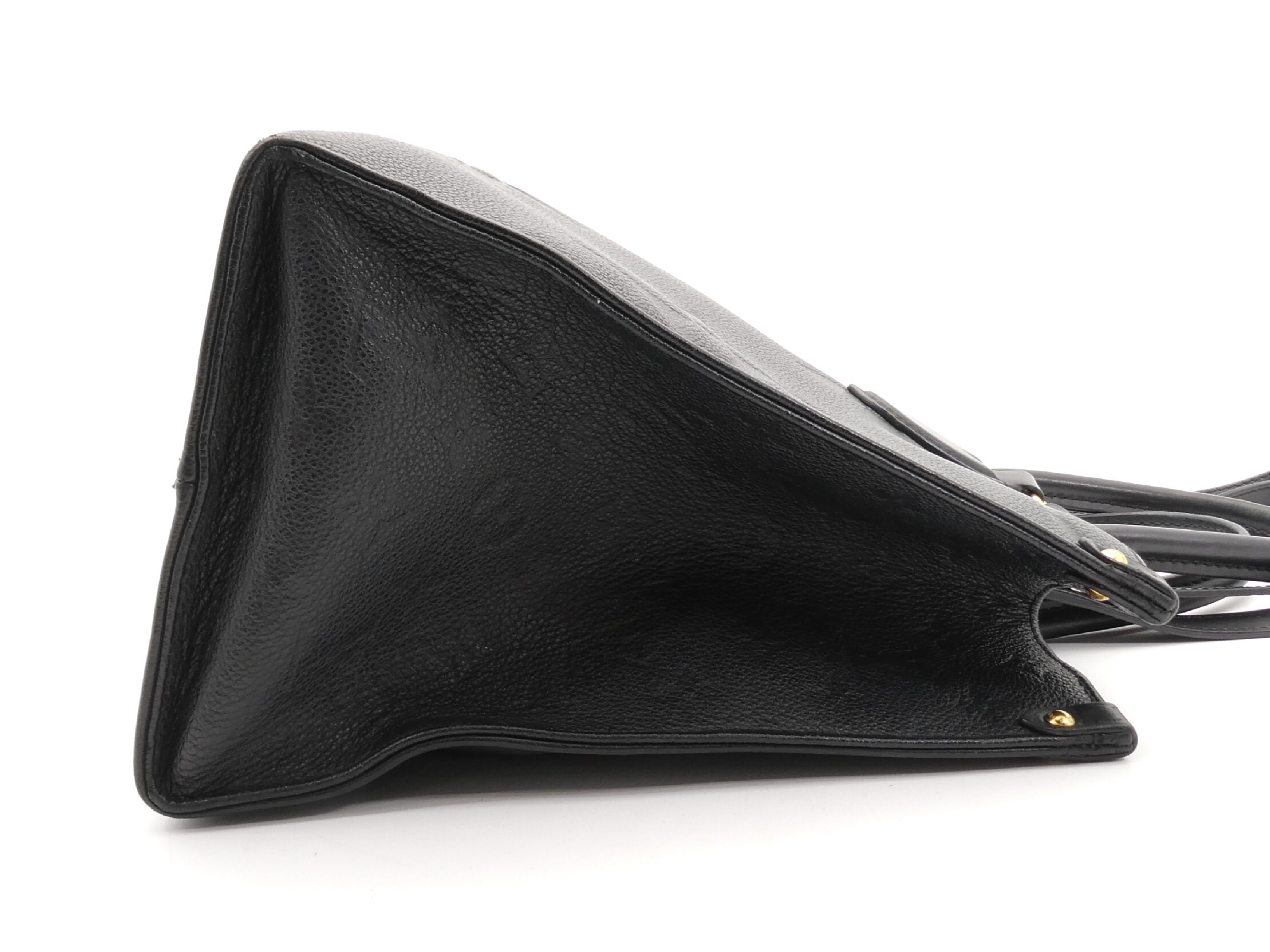 Monogram Empreinte OnTheGo MM 2-Way Shoulder Bag — view 4