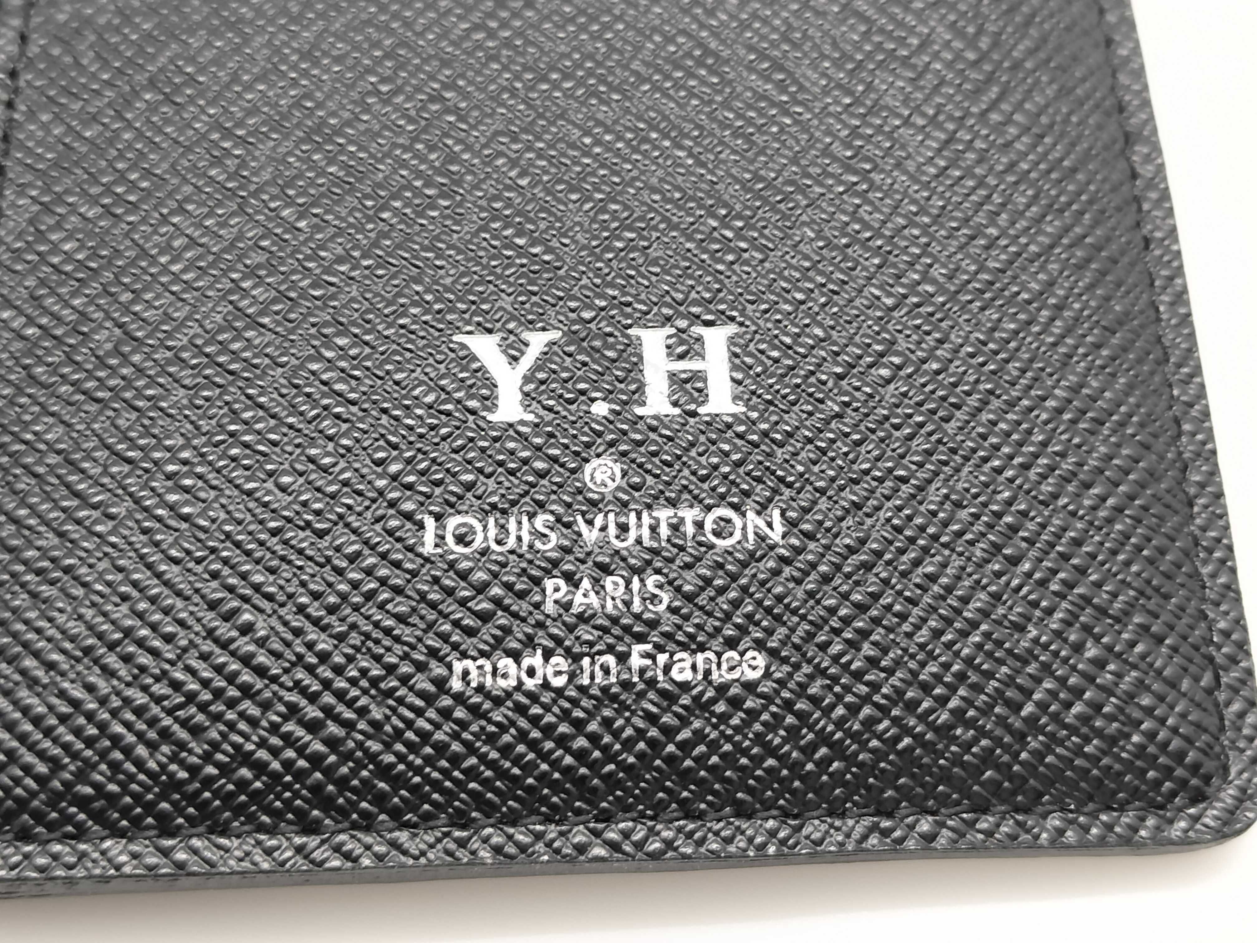 Damier Graphite Portefeuille Brazza Wallet with Initials — view 12