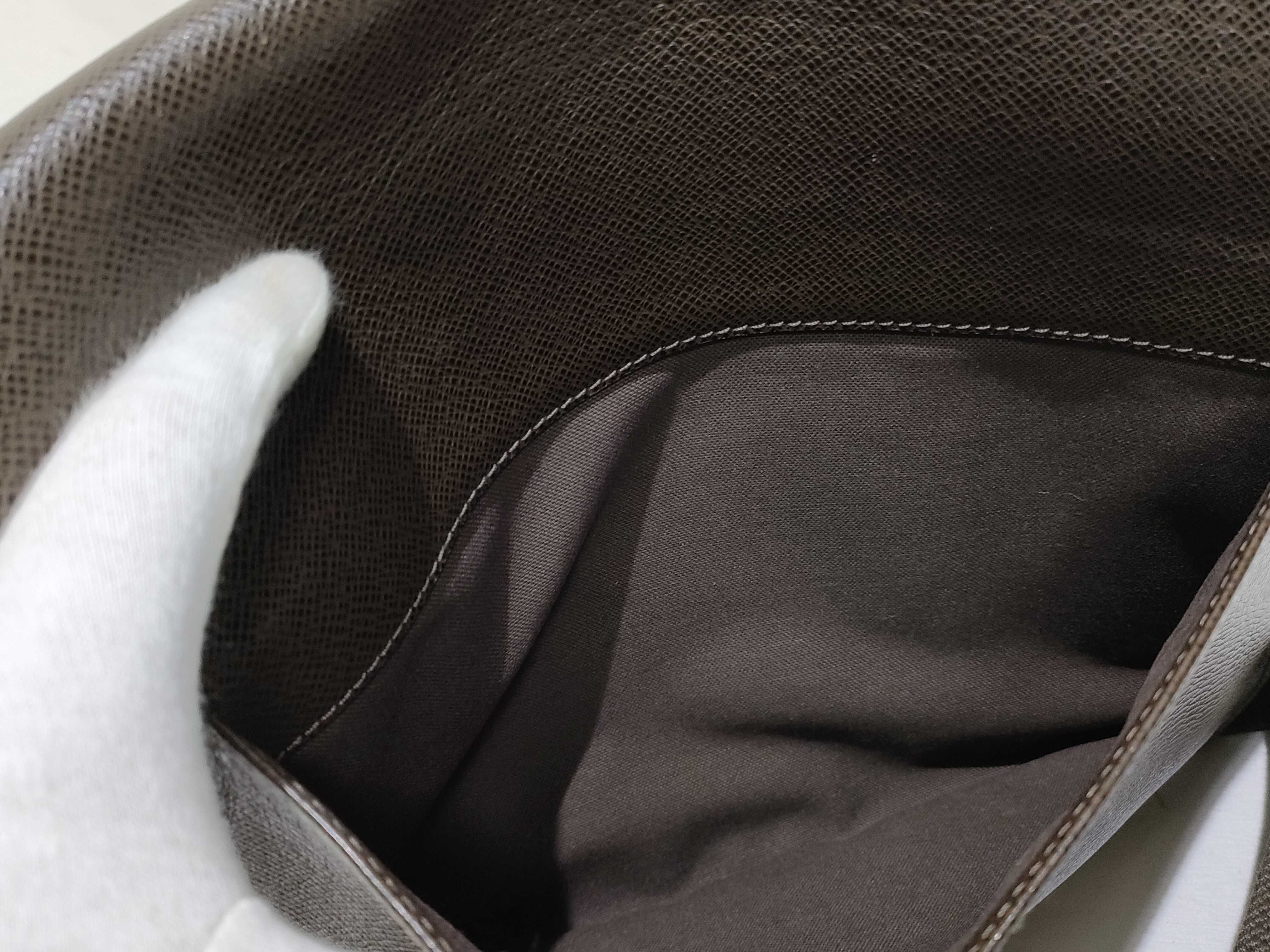Taiga LV Taiga Flap Crossbody Bag Shoulder Bag — view 15