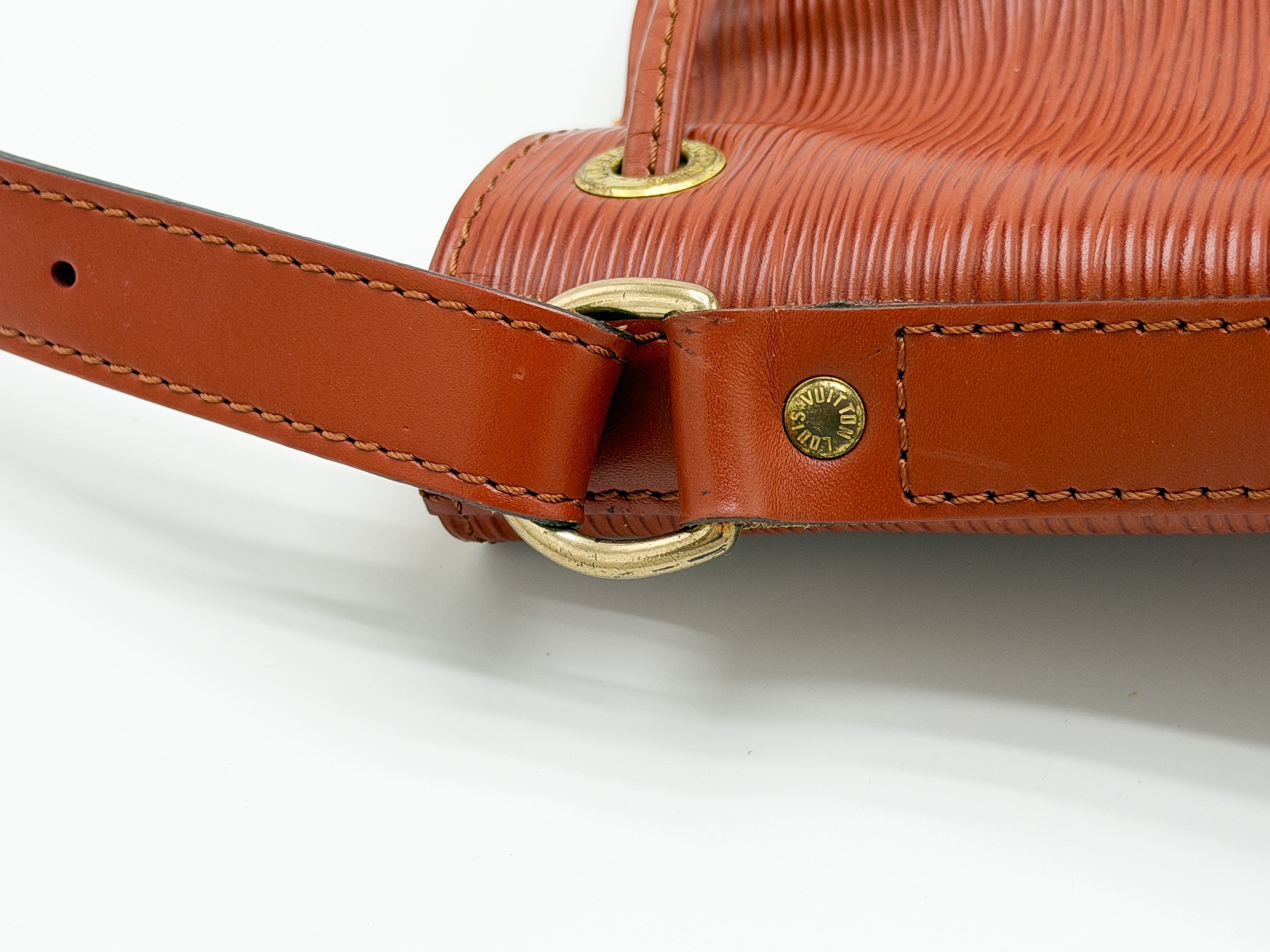 Epi M44003 Noe Kenya Brown Shoulder Bag — view 5