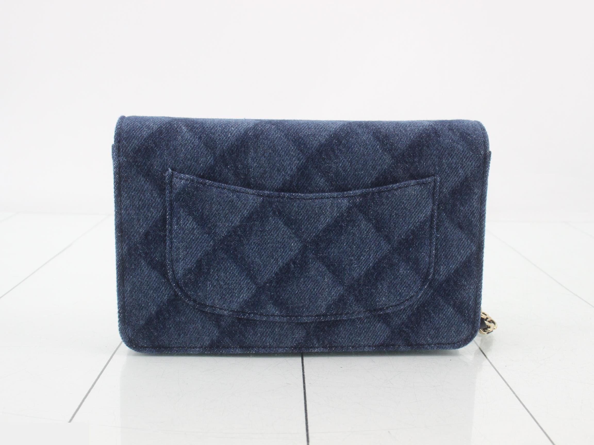 denim matelassé chain wallet — view 2