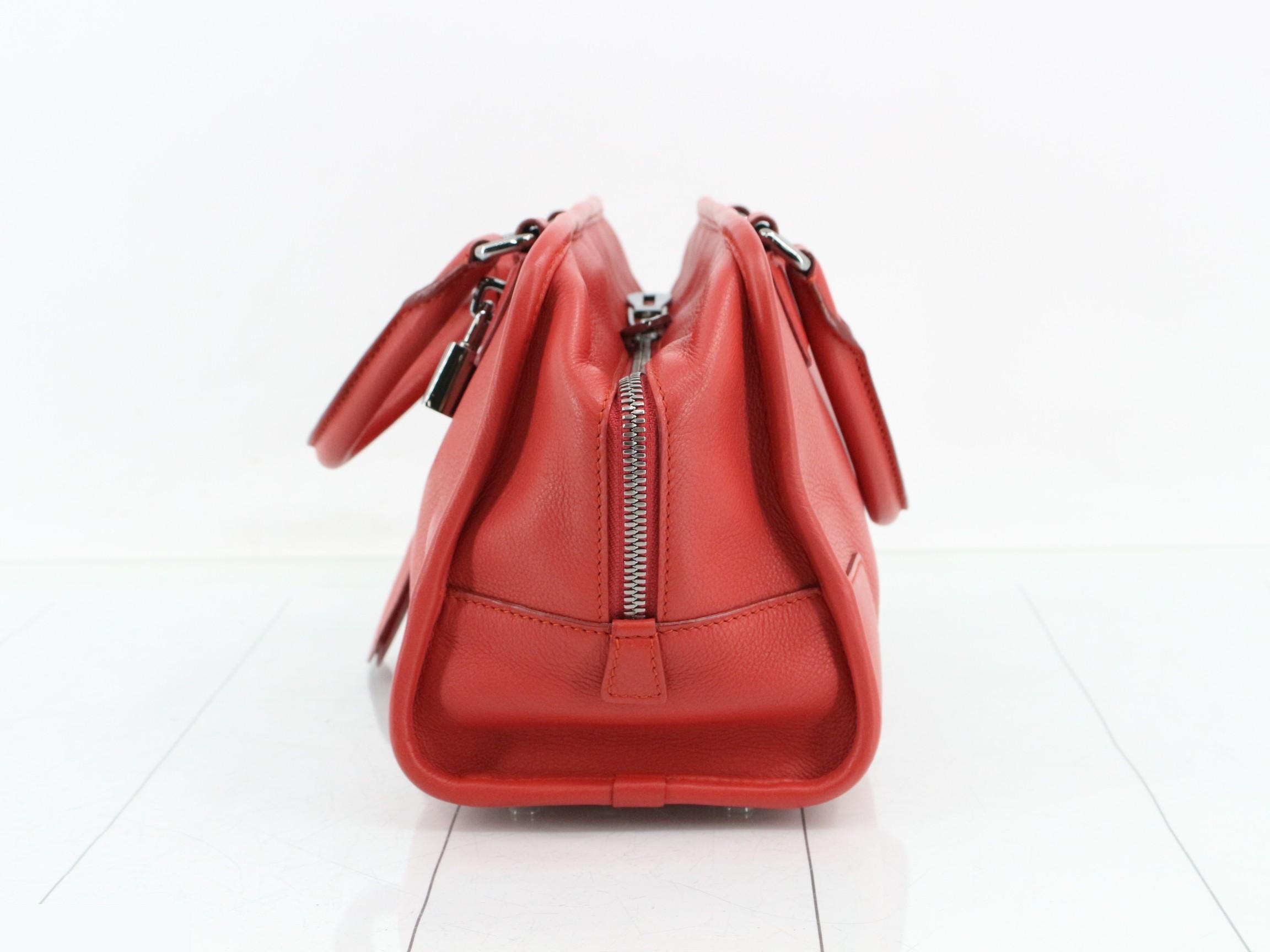 Amazona 28 Mini Boston Handbag, Red — view 3