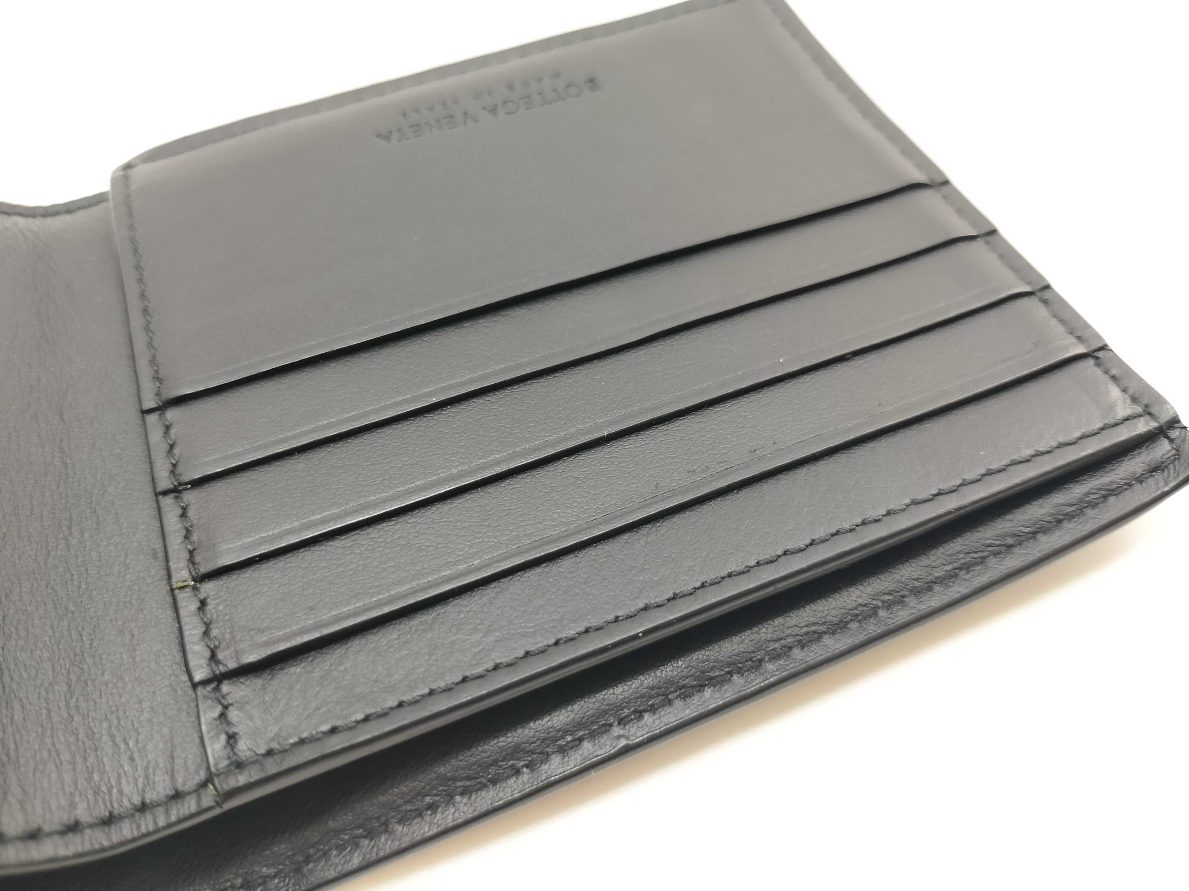 Intrecciato Bi-fold Wallet — view 10