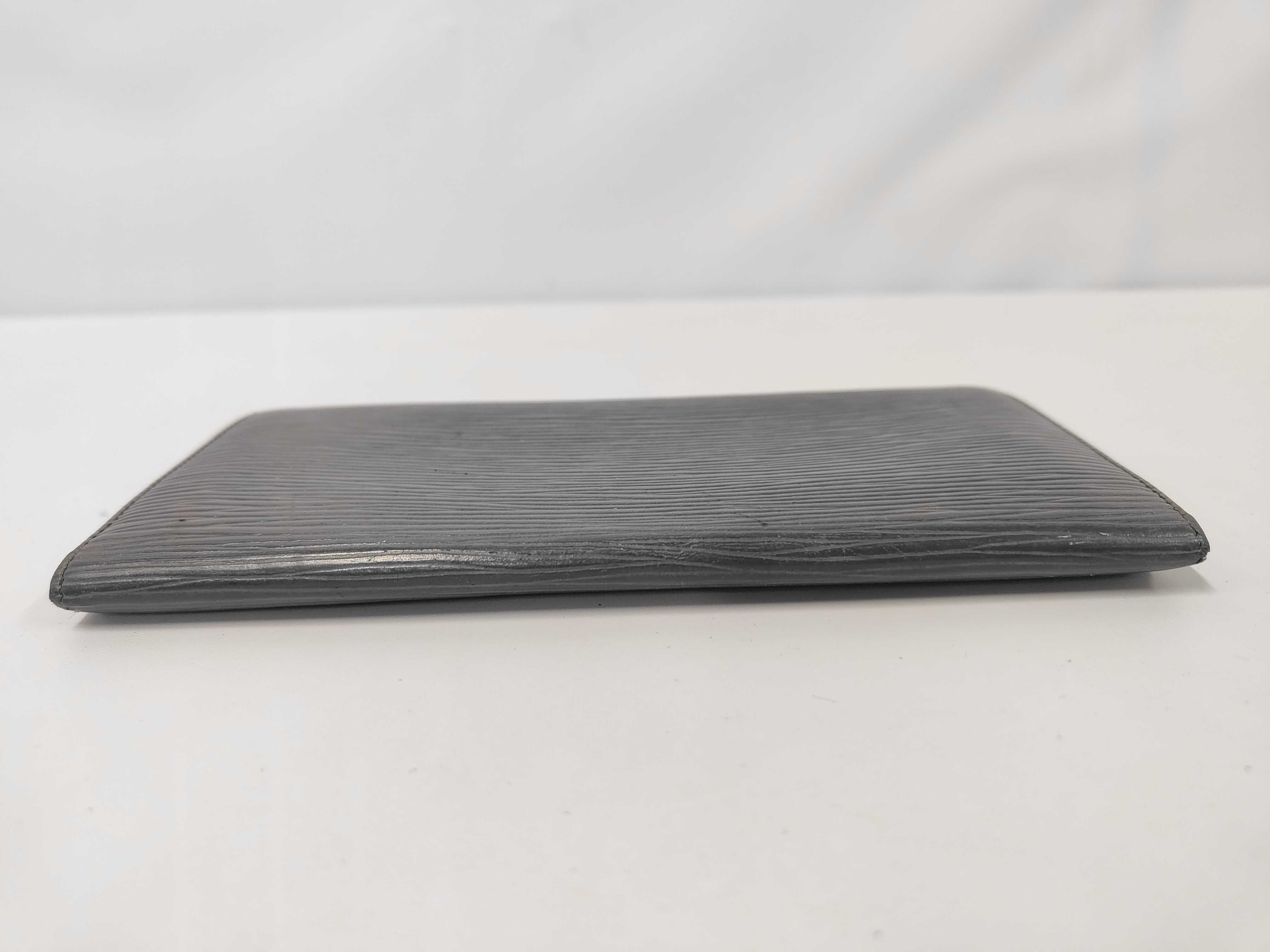 Epi / Portefeuille 3 Cartes Credit / M63532 / LO1900 / Long Wallet / Leather Billfold — view 6