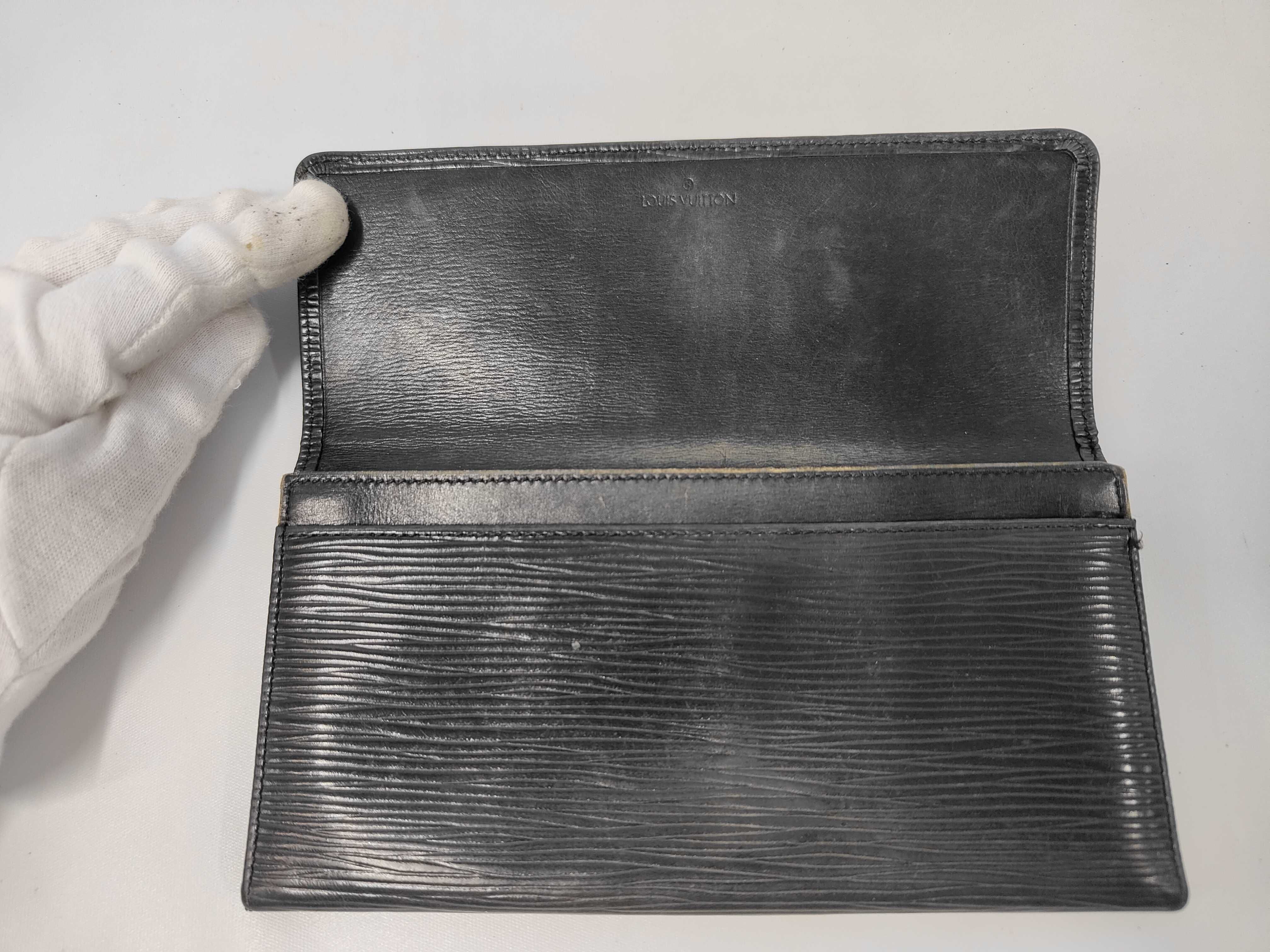 Epi / Portefeuille 3 Cartes Credit / M63532 / LO1900 / Long Wallet / Leather Billfold — view 7