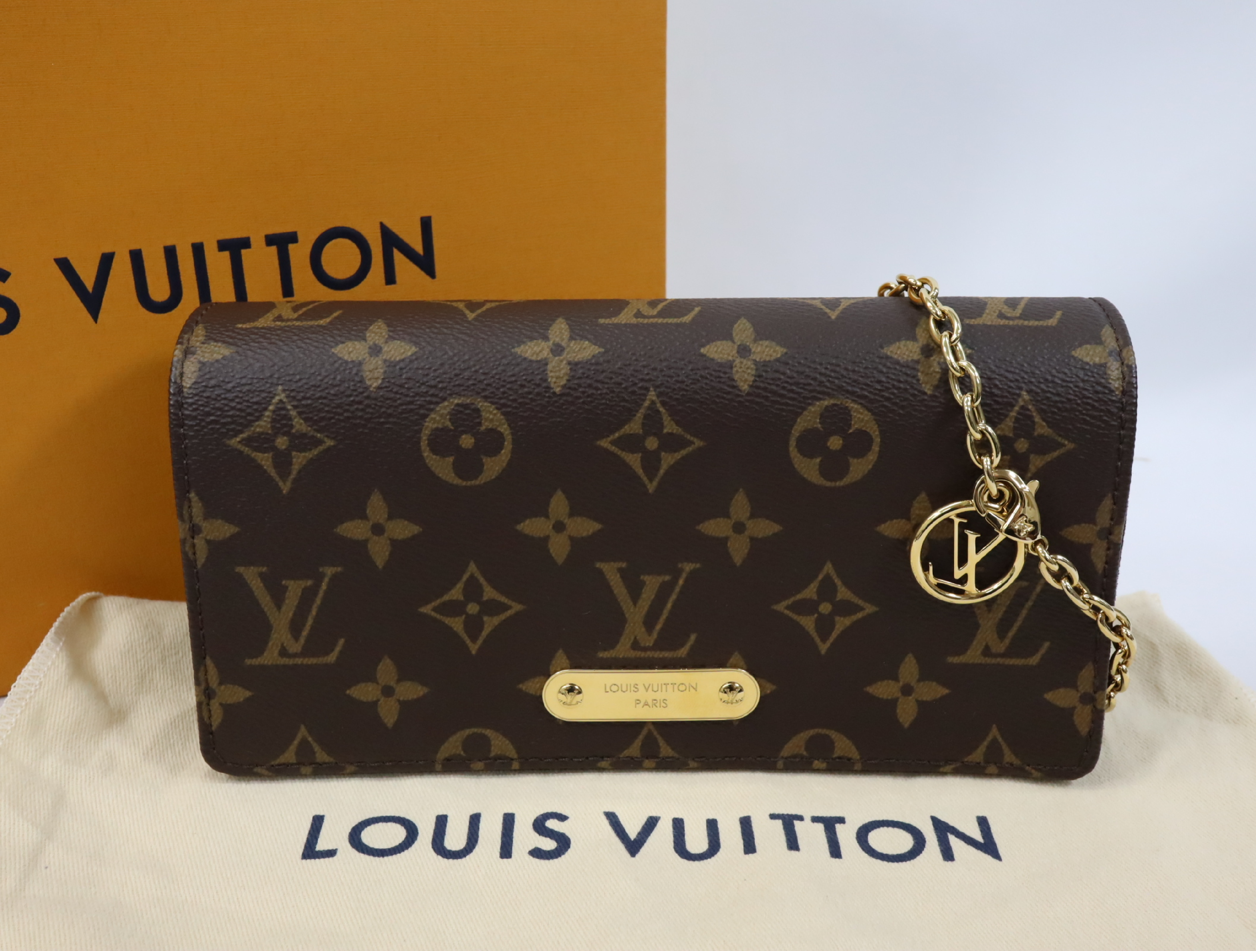 Monogram Wallet on Chain Lily M82509 Shoulder Bag (RFID detected)