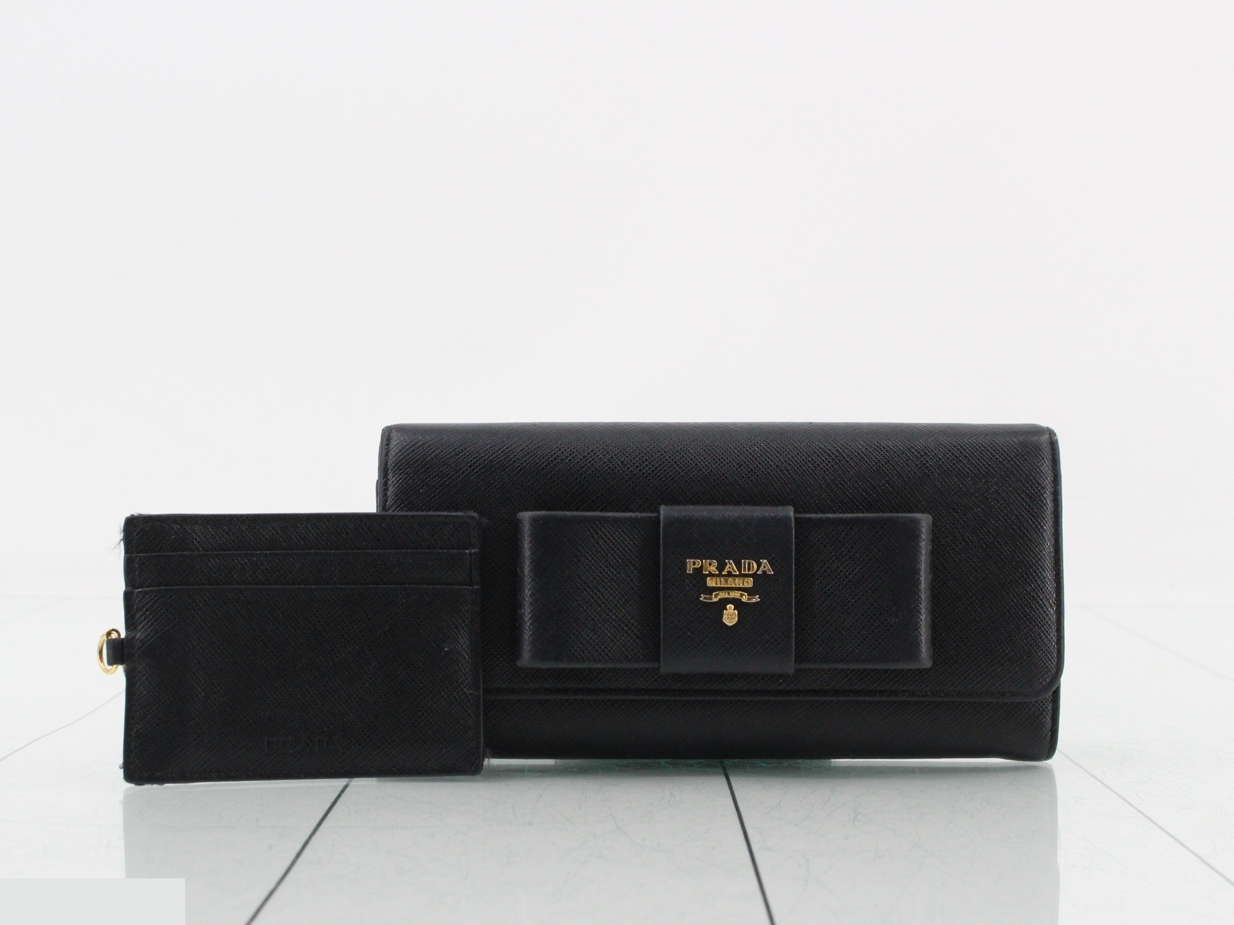 Saffiano wallet