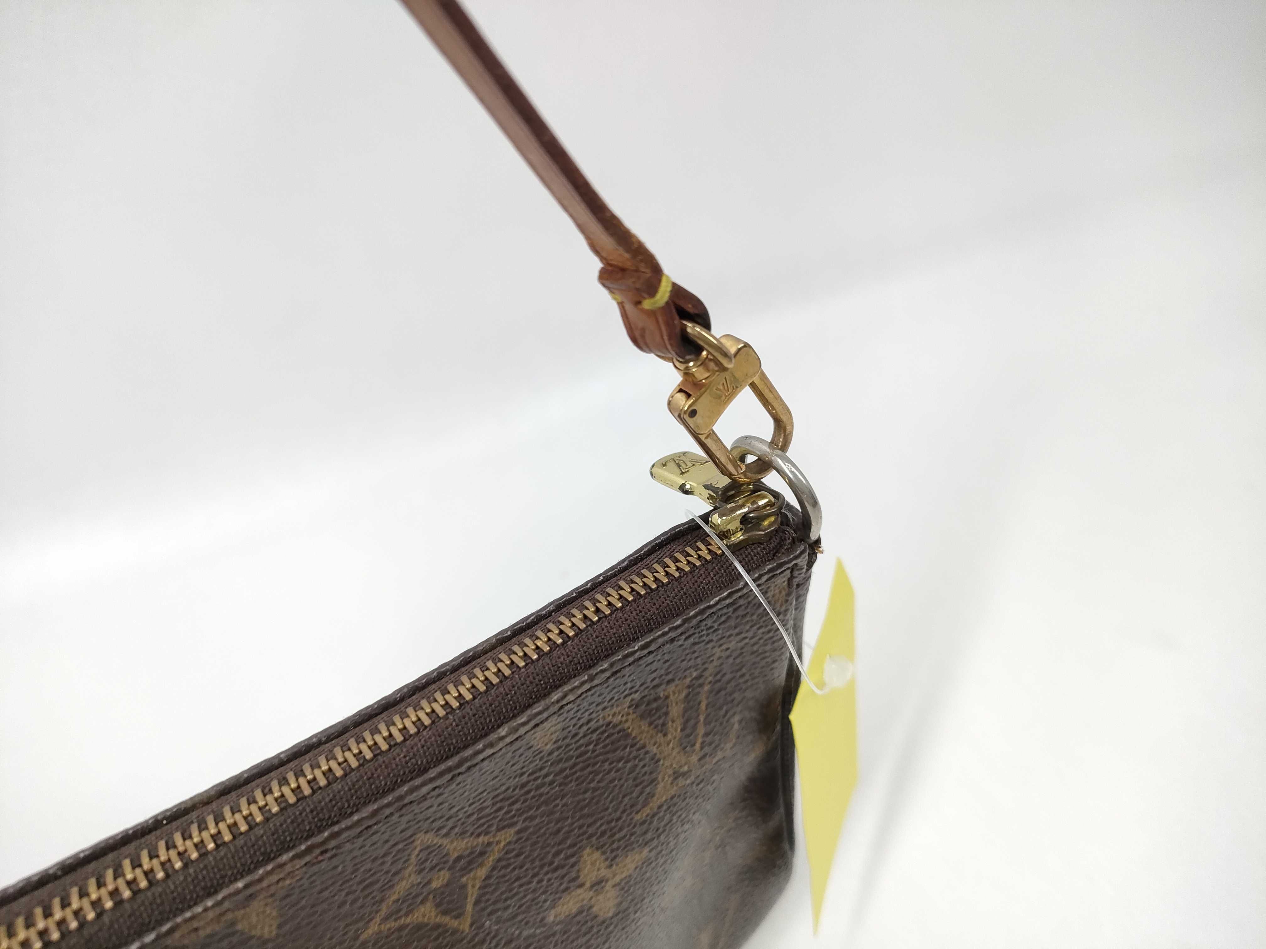 Monogram Accessoires Pouch — view 5