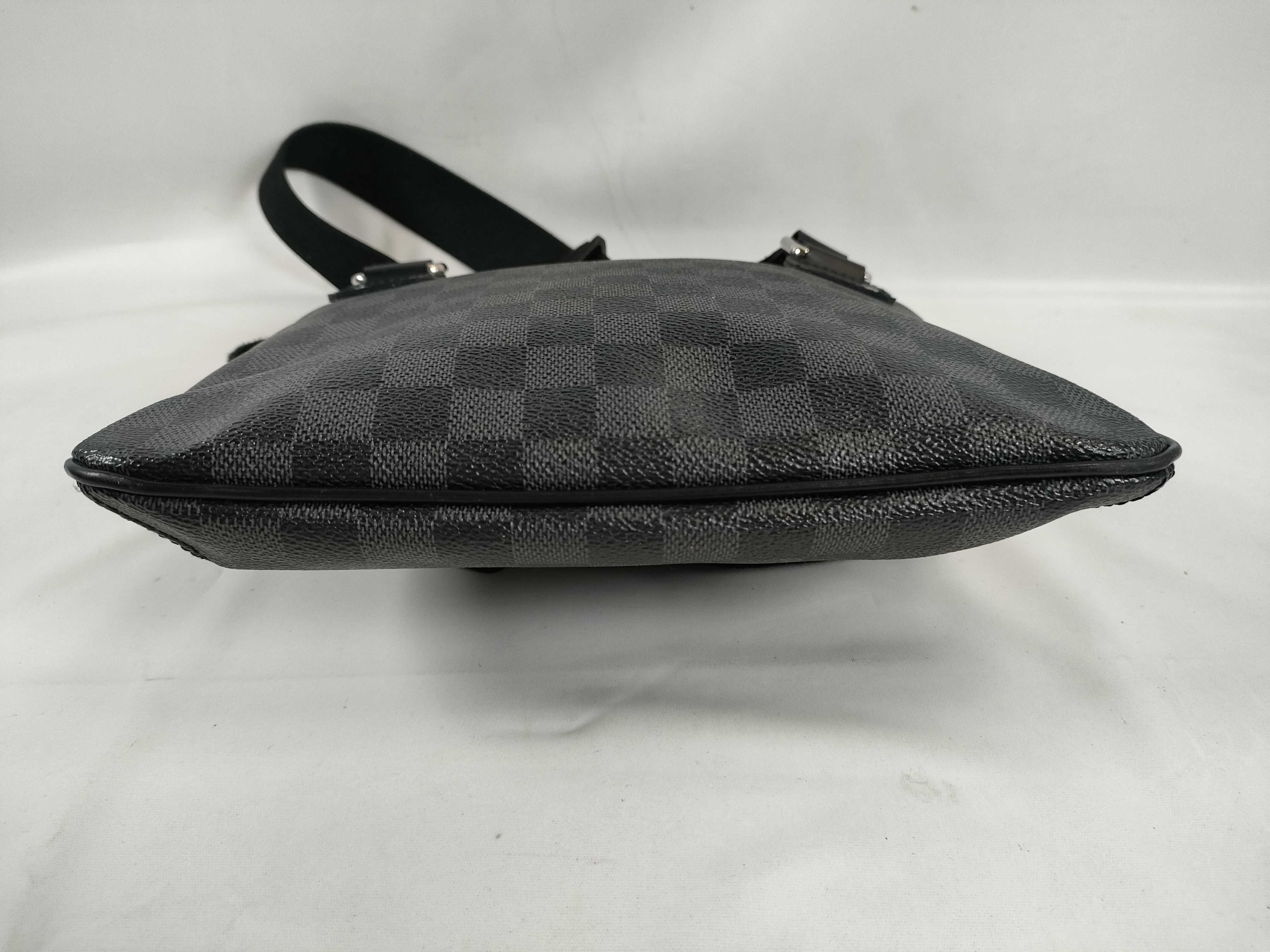 Damier Graphite N58028 Thomas Shoulder Bag — view 7
