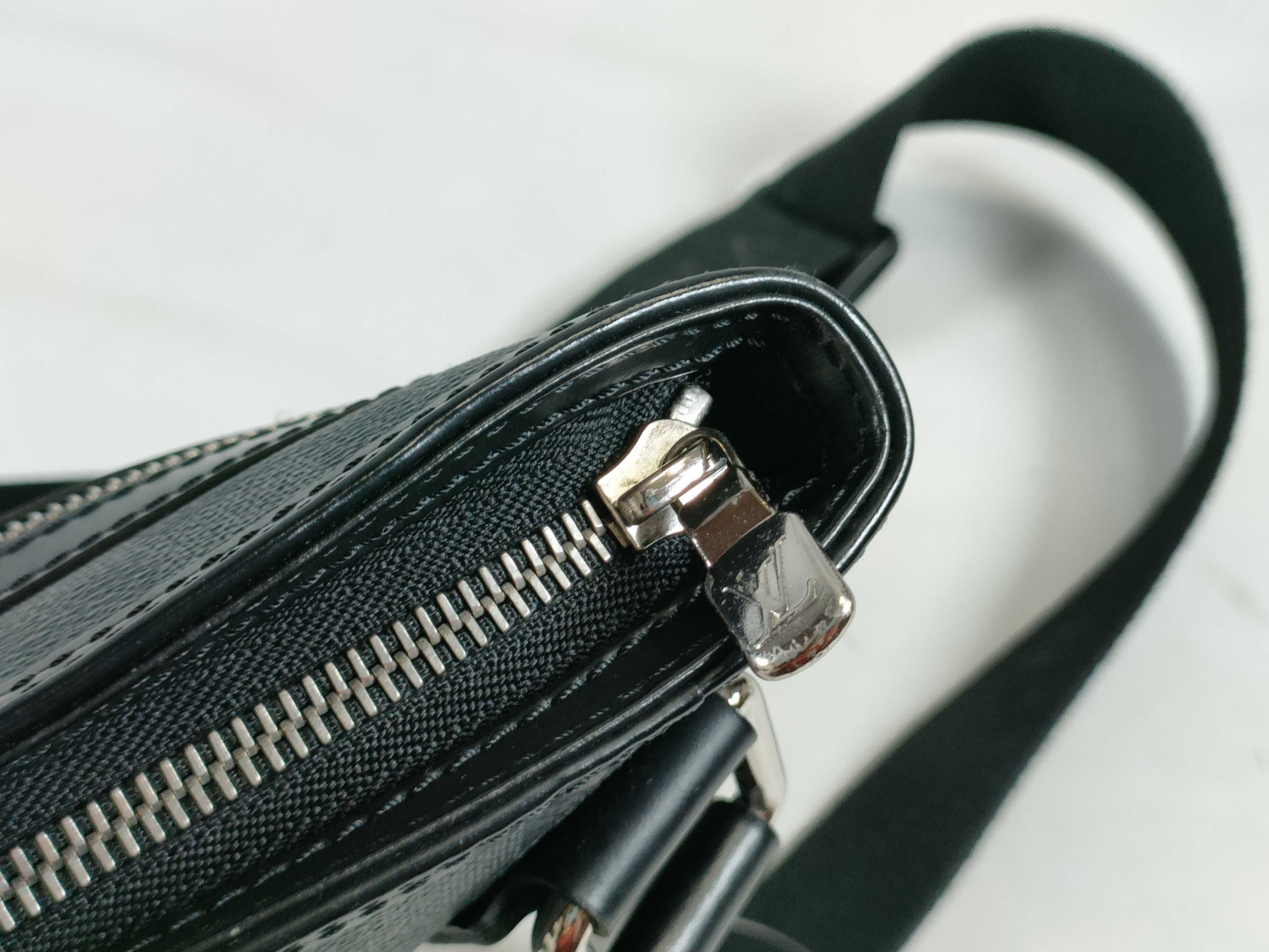 Damier Graphite N58028 Thomas Shoulder Bag — view 8