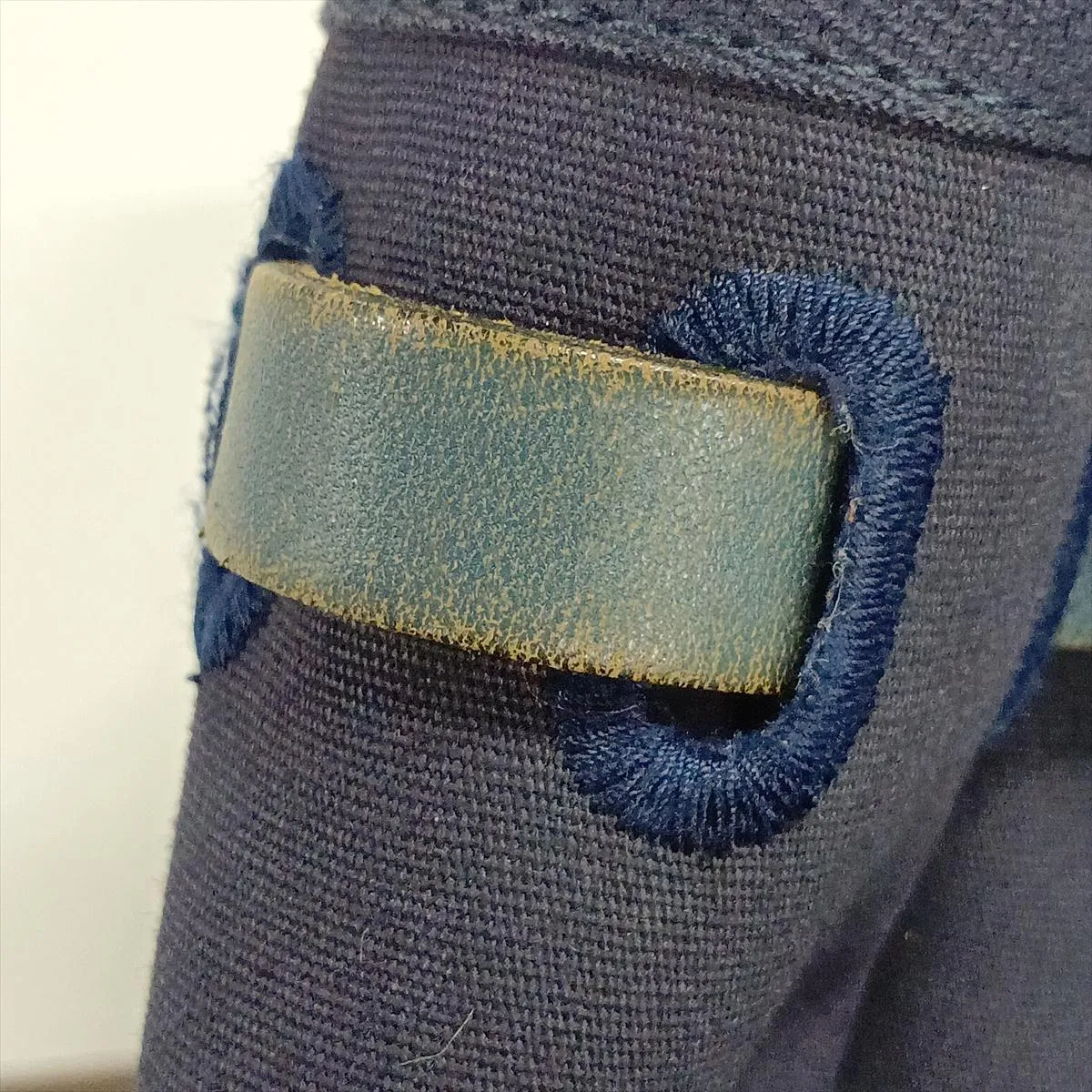 Herbag Ad PM Toile Officier x Vache Hunter Navy x Blue Silver Hardware F: 2002 Clochette strap — view 12