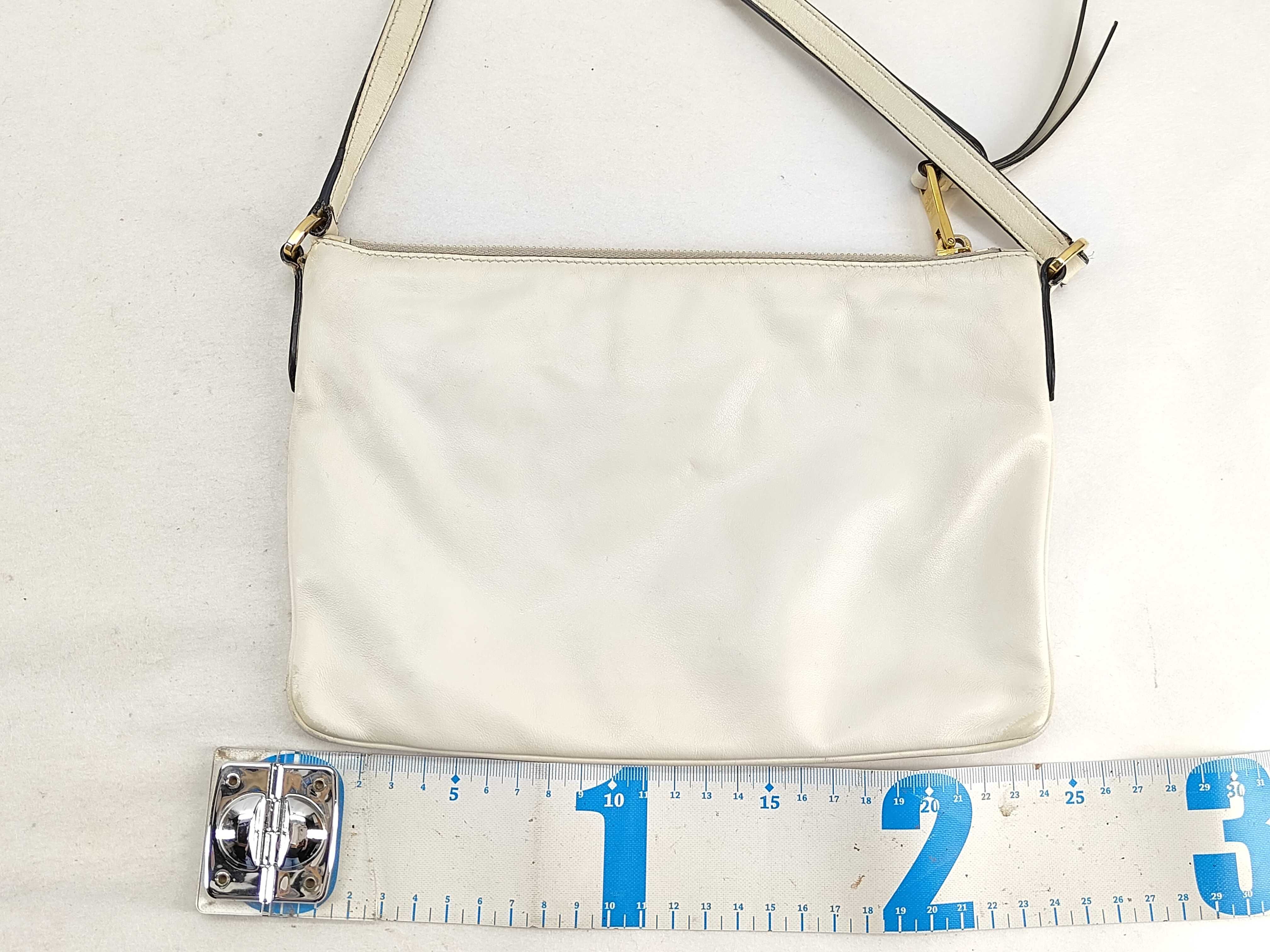 shoulder bag — view 2