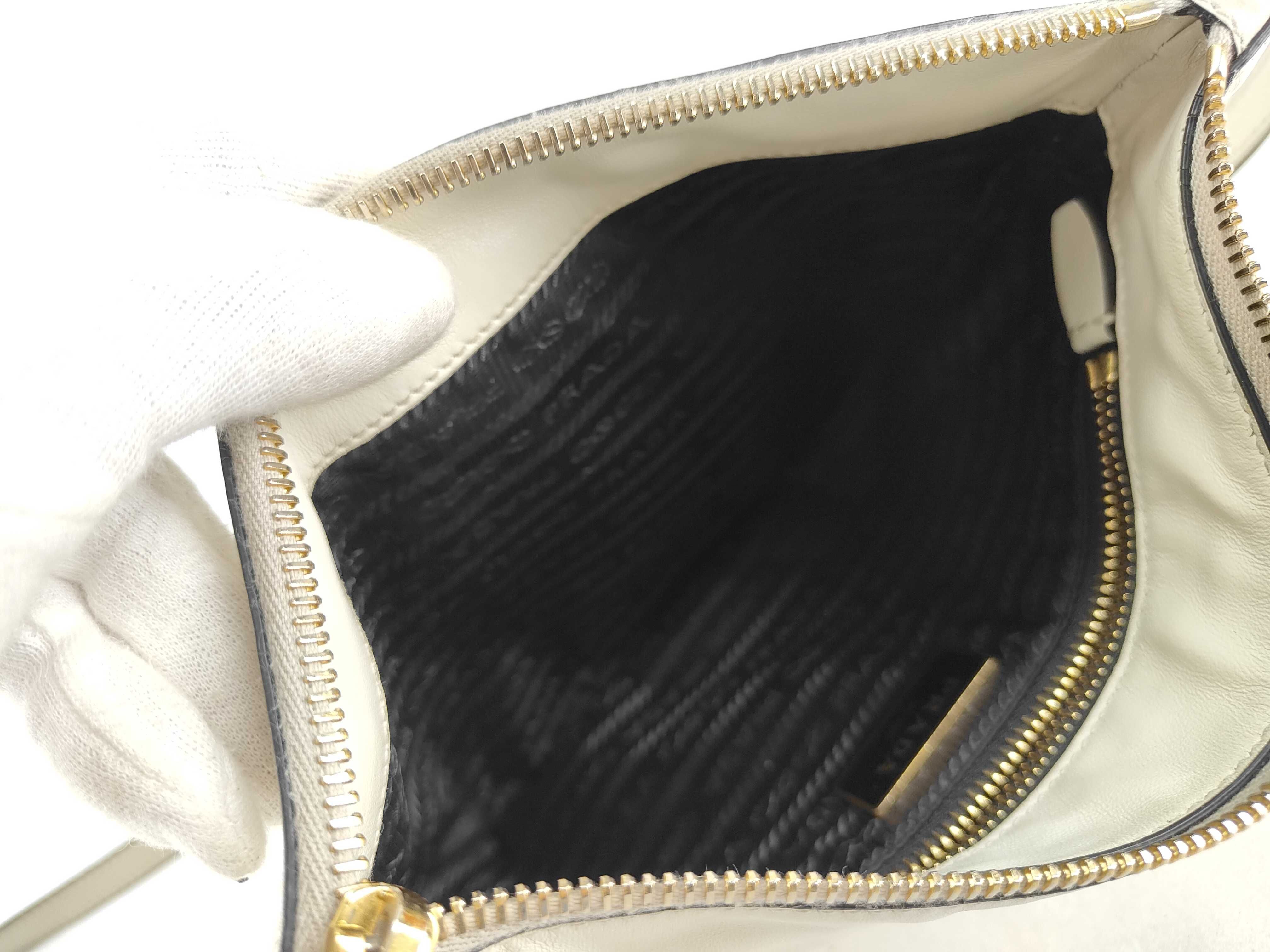 shoulder bag — view 12